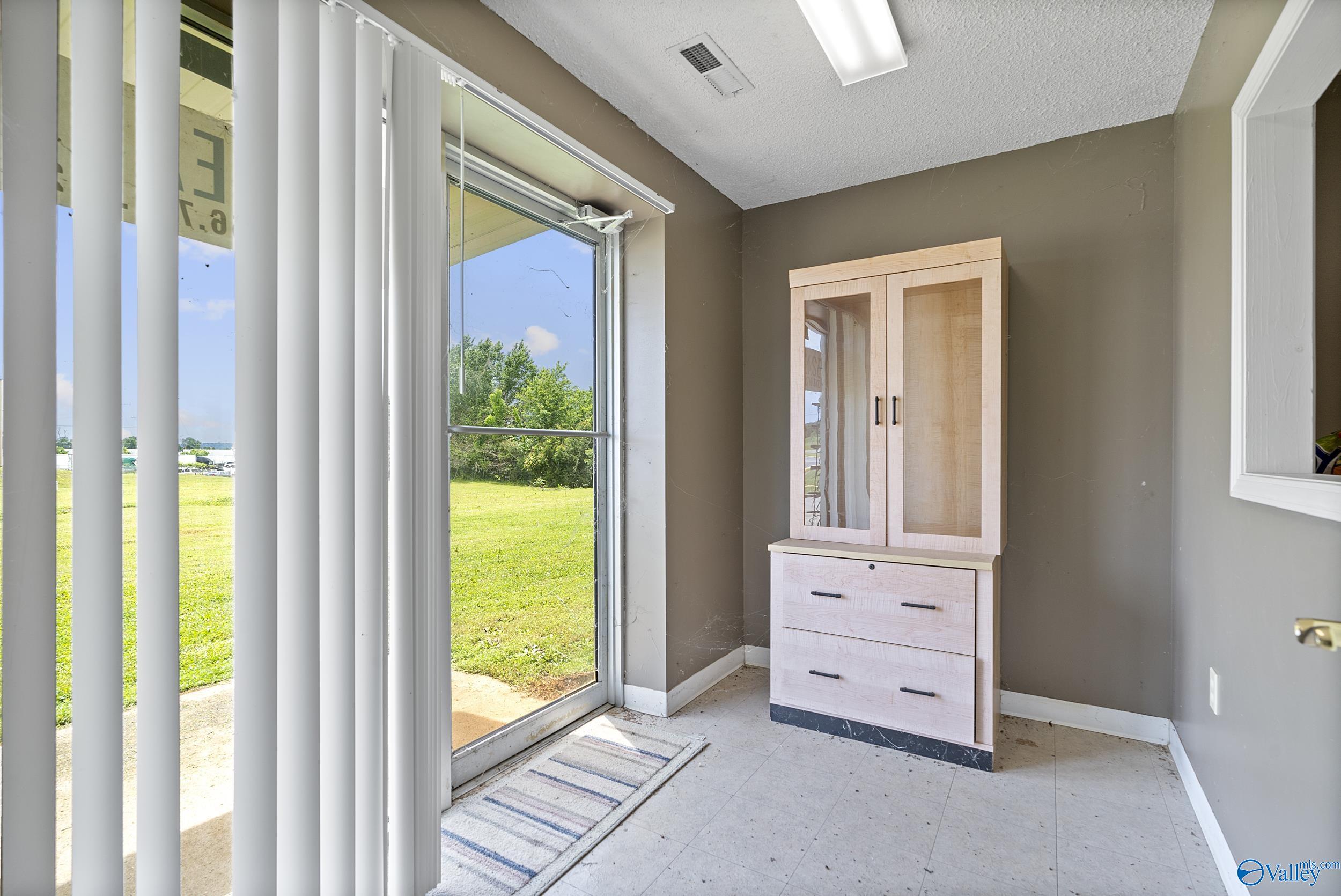 123 Commerce Street UNIT 1