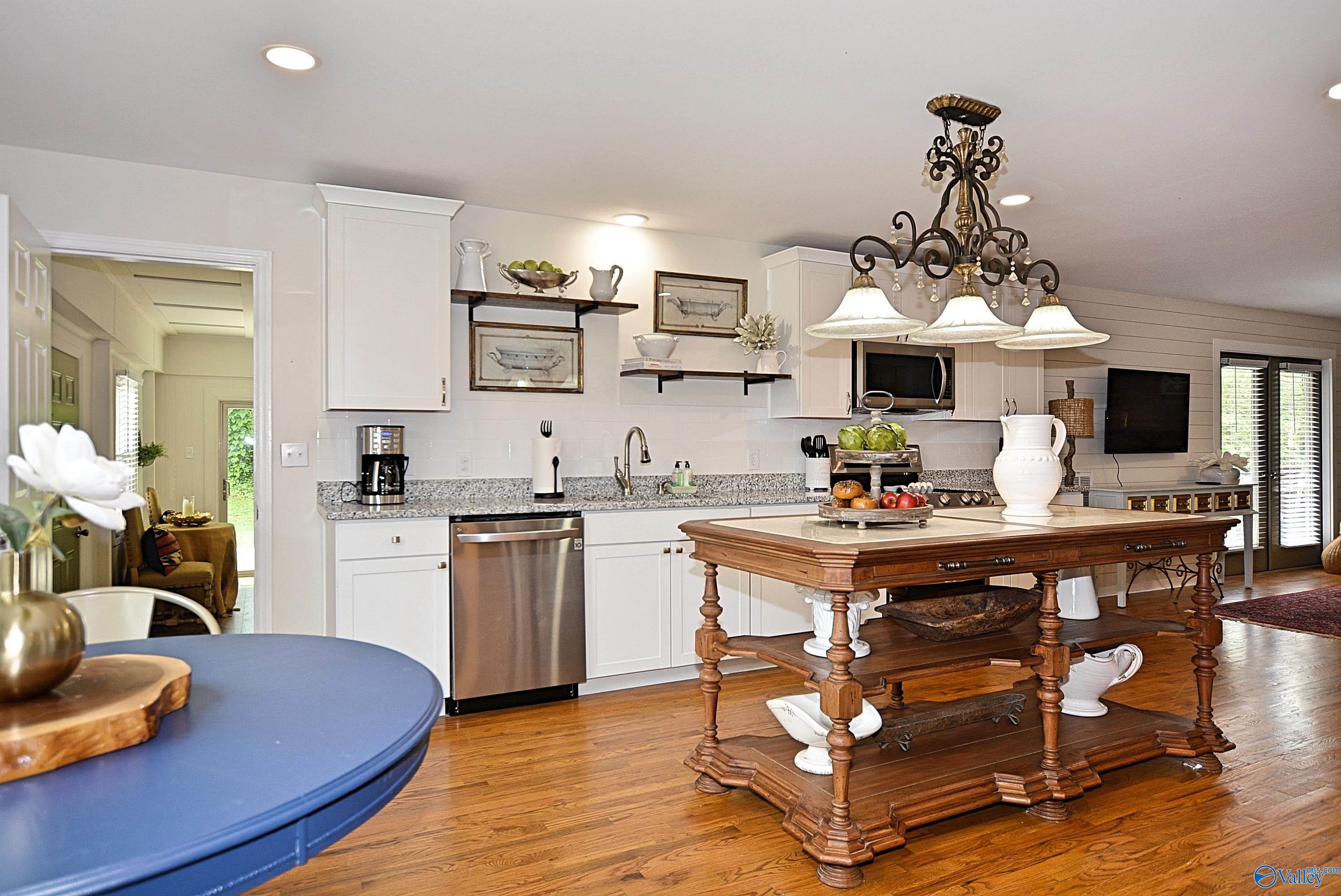 207 Jones Valley Drive