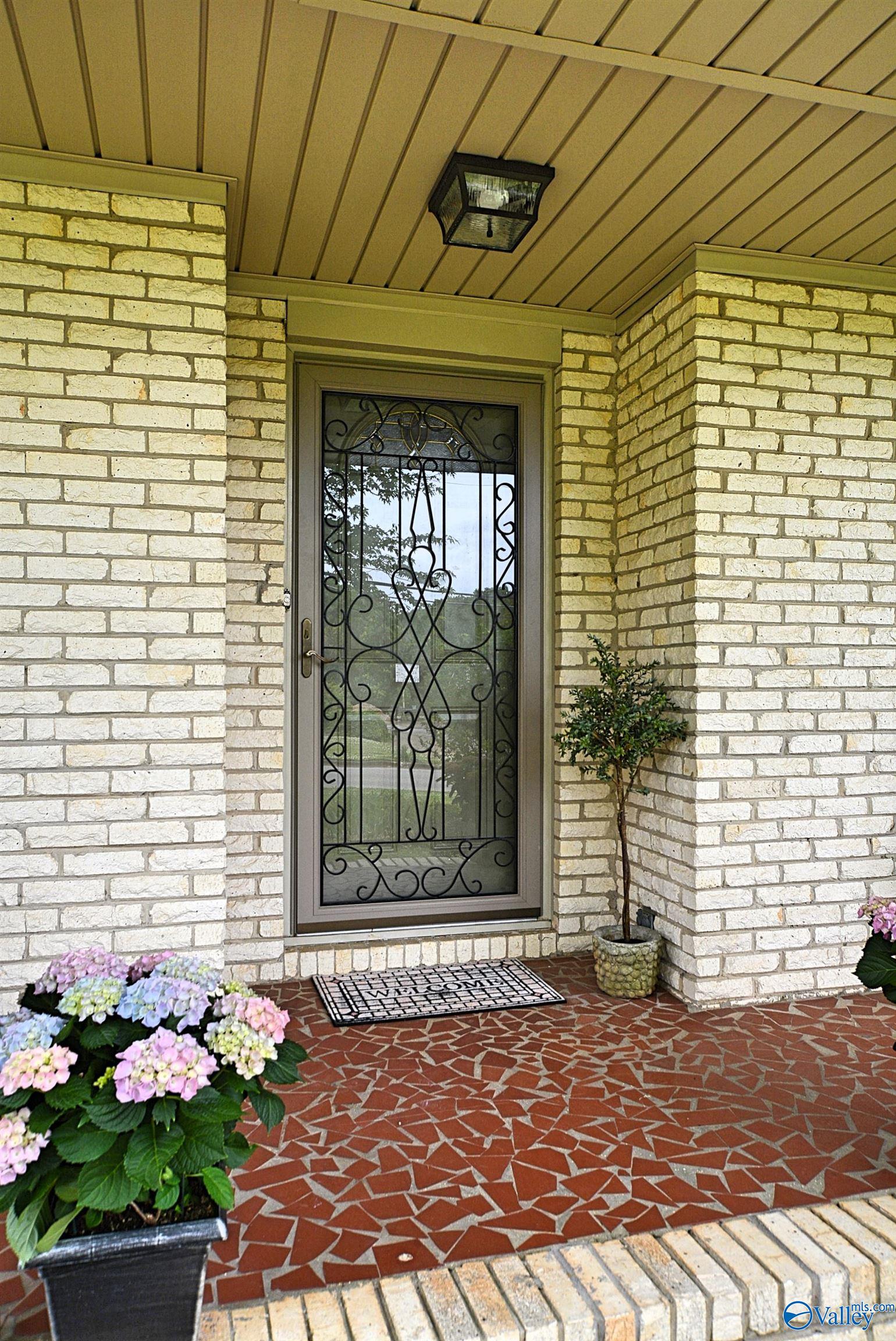 207 Jones Valley Drive