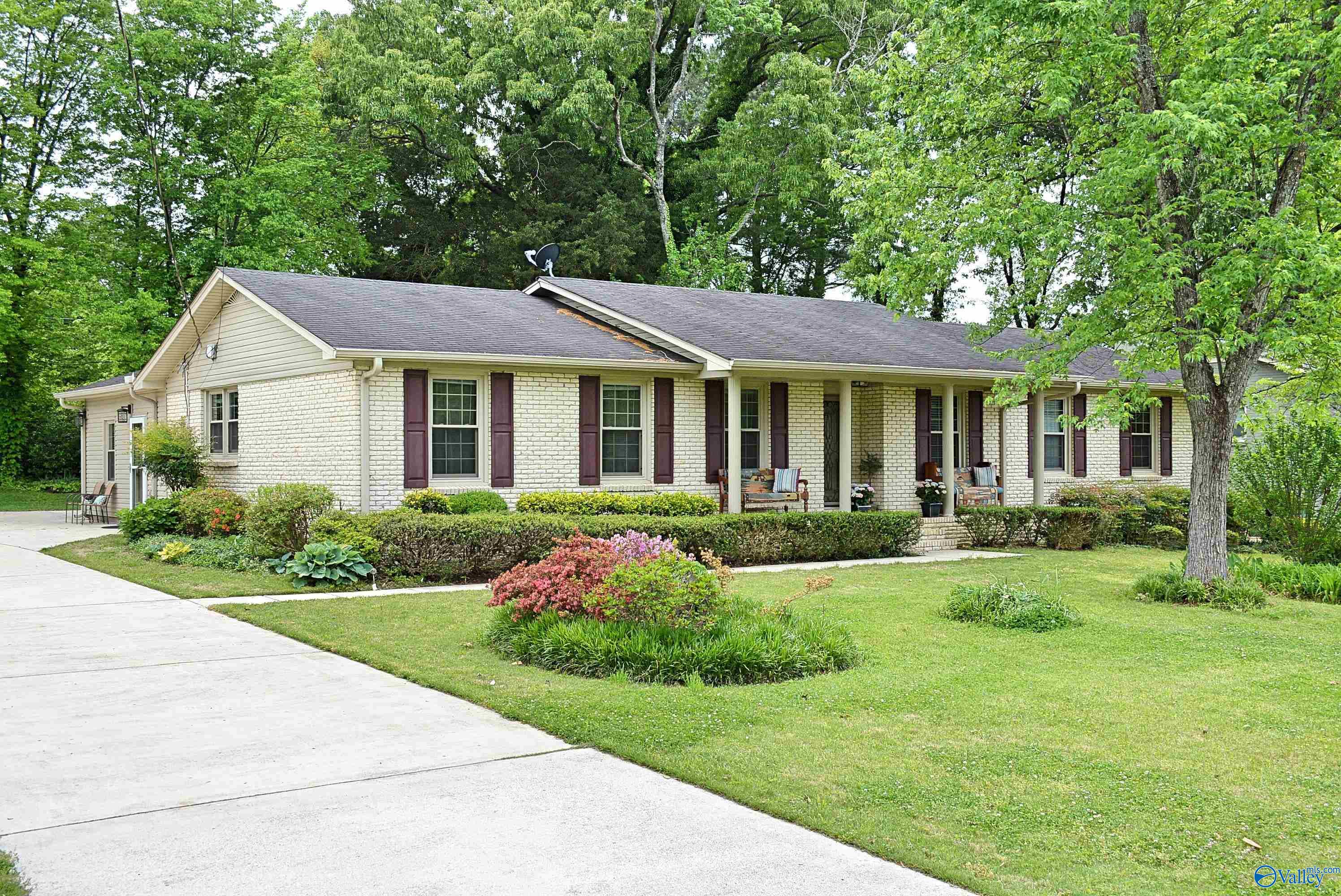 207 Jones Valley Drive