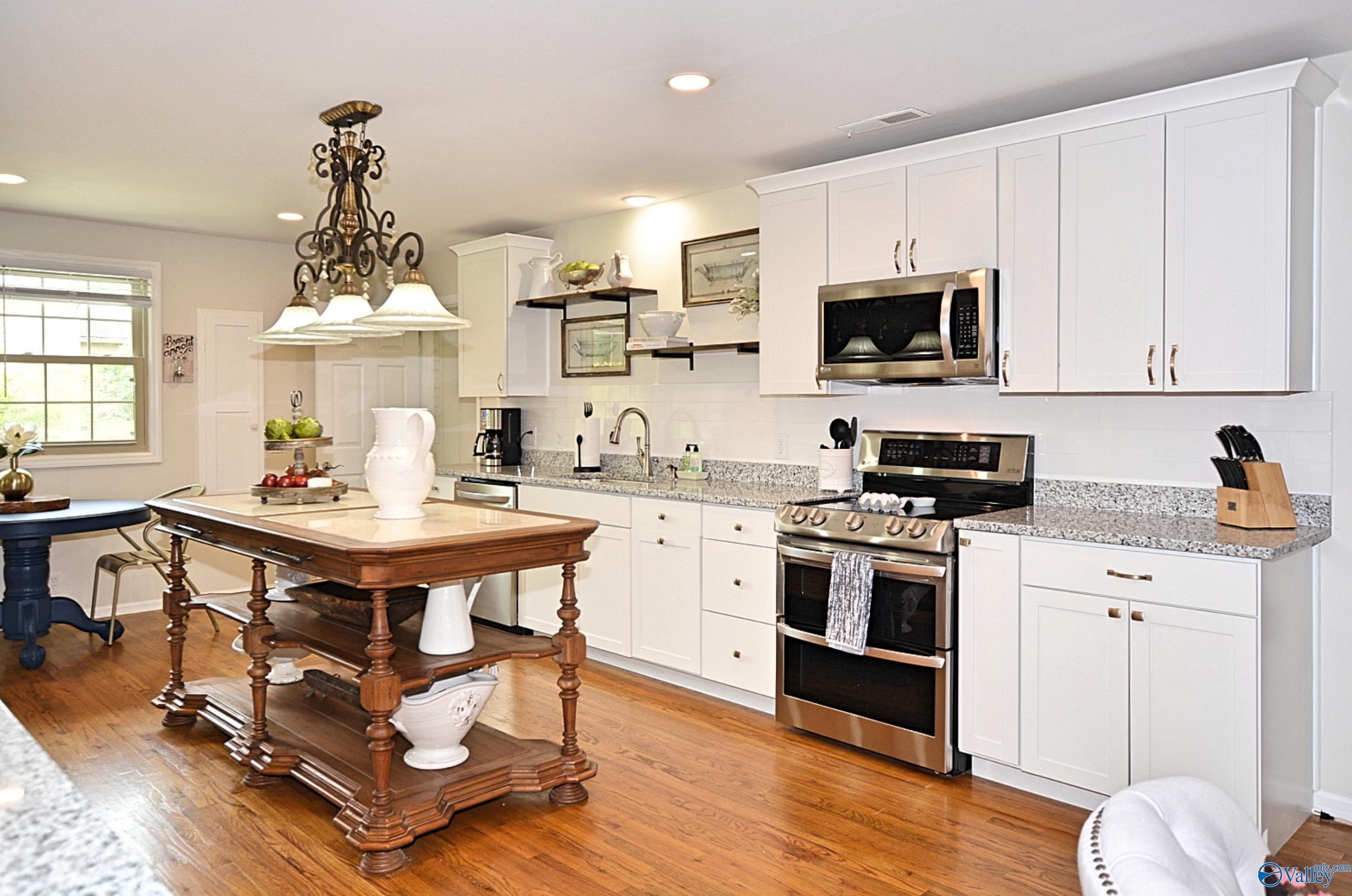 207 Jones Valley Drive