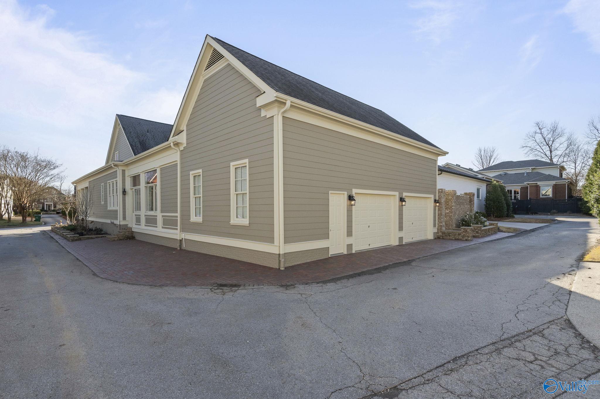 5 Chittamwood Drive