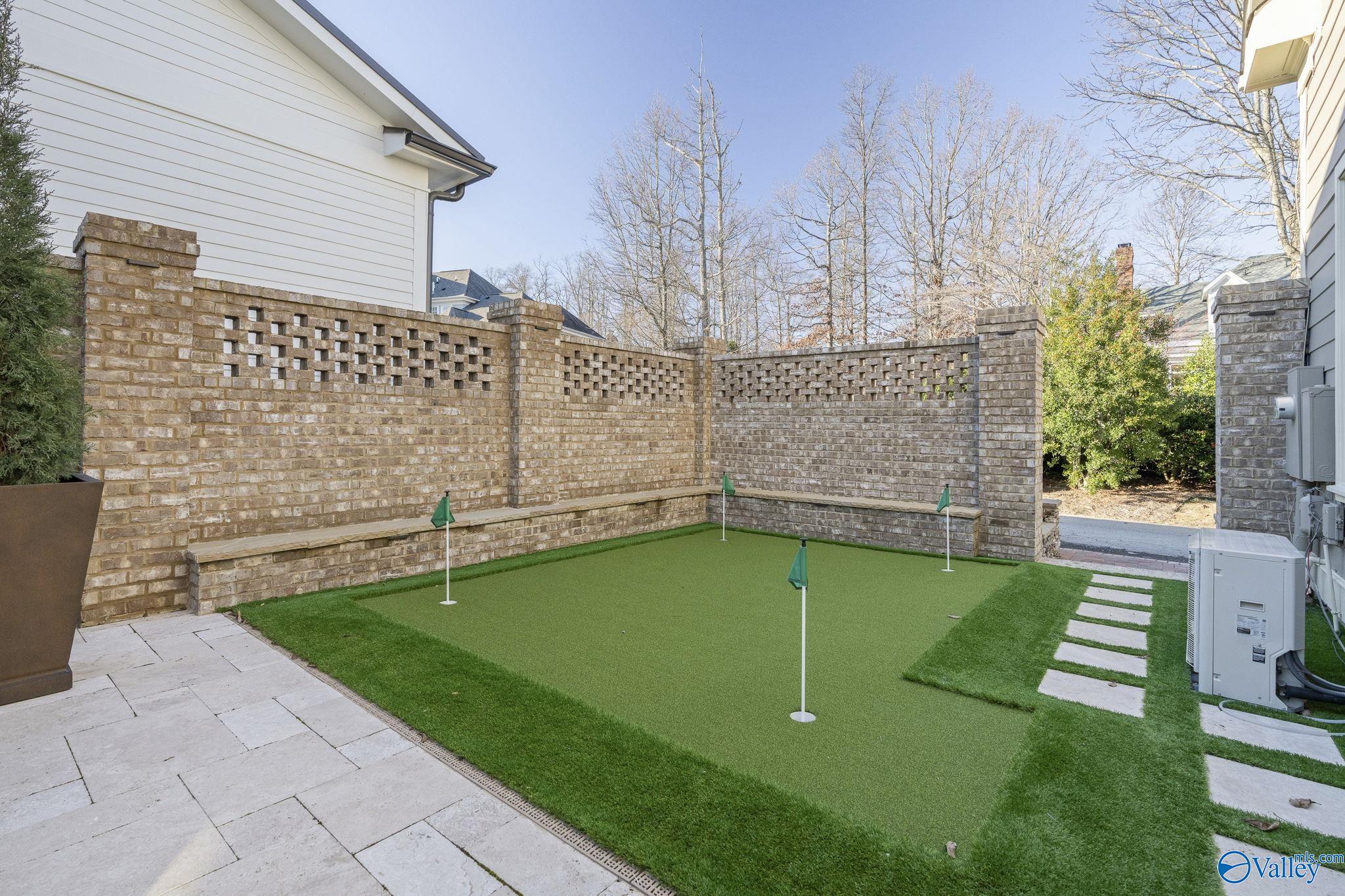 5 Chittamwood Drive