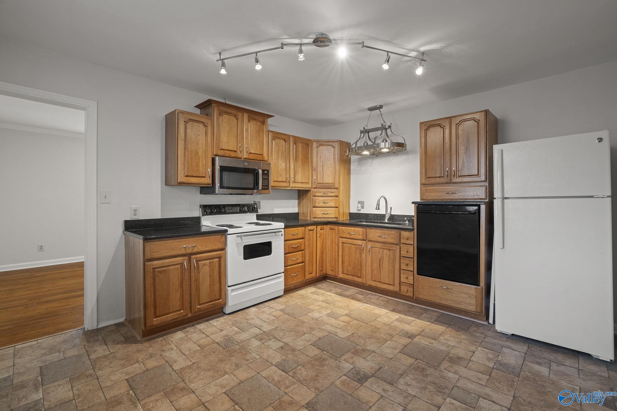 1103 Titus Street NE