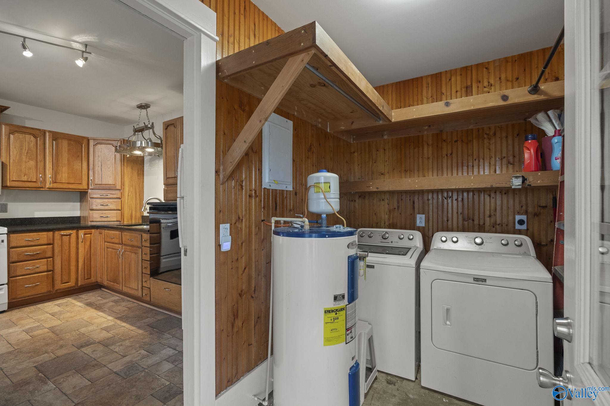 1103 Titus Street NE