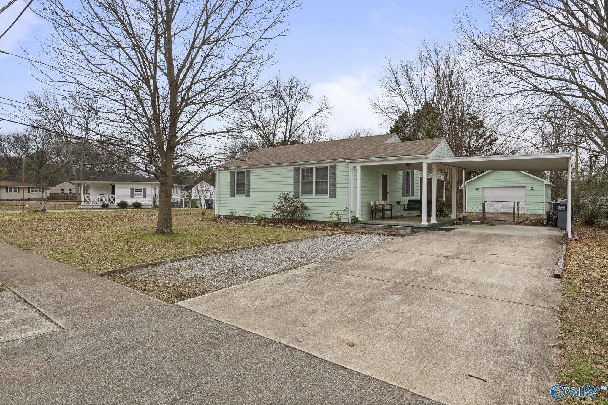 1103 Titus Street NE