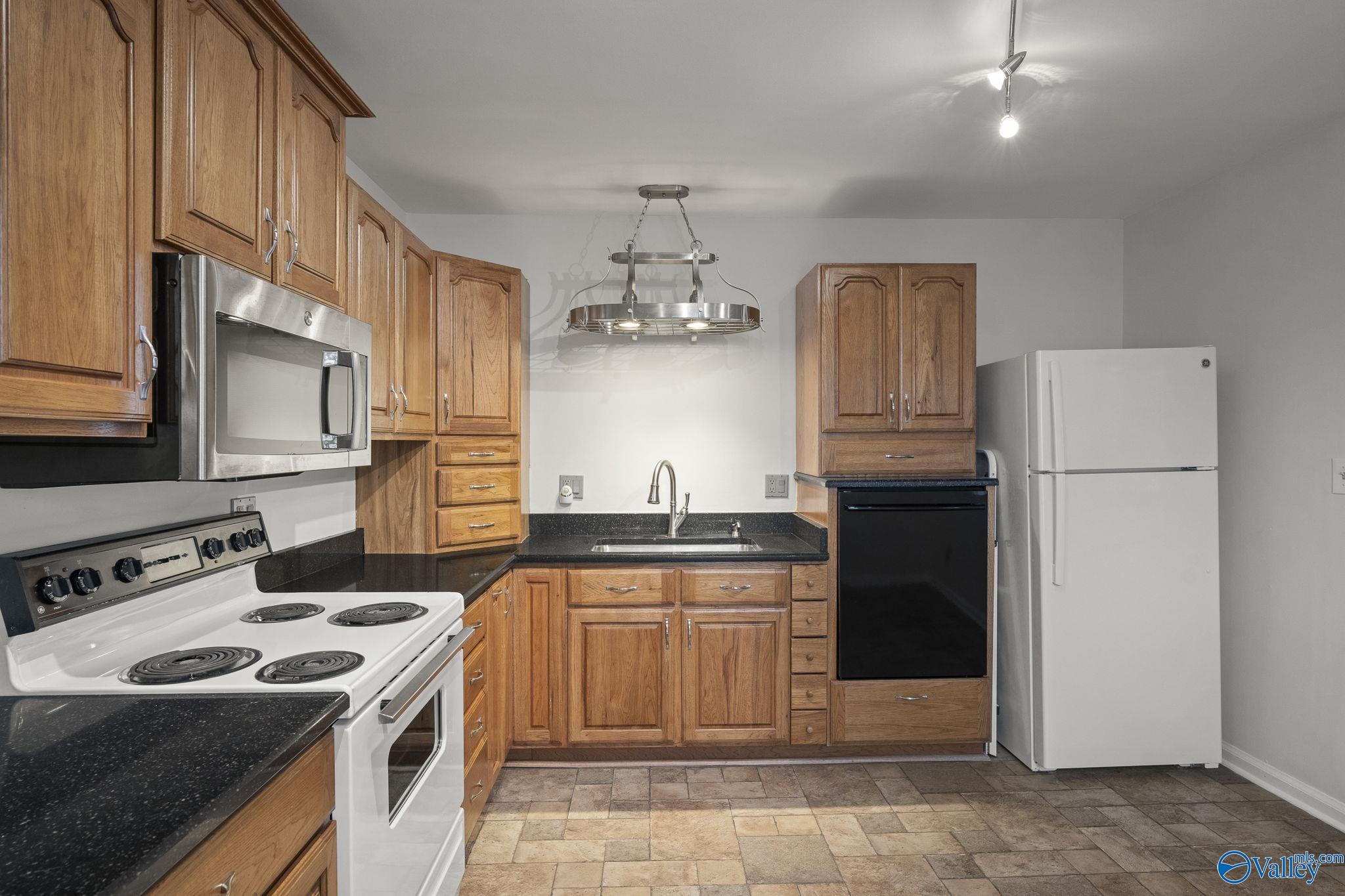 1103 Titus Street NE