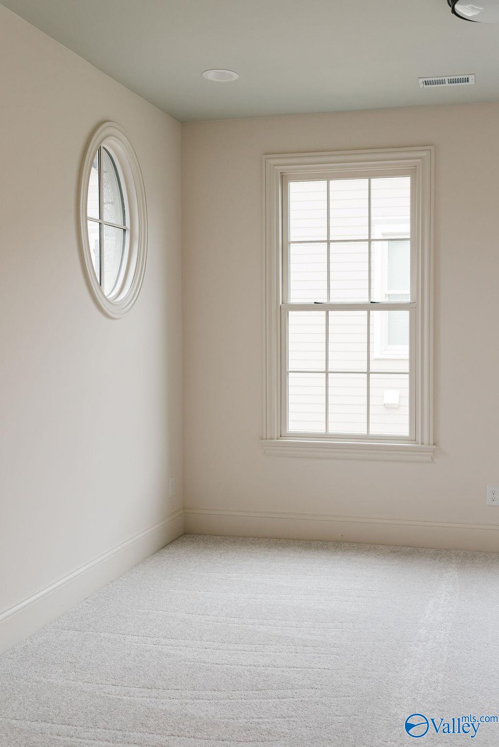 8 Lendon Park Drive SE