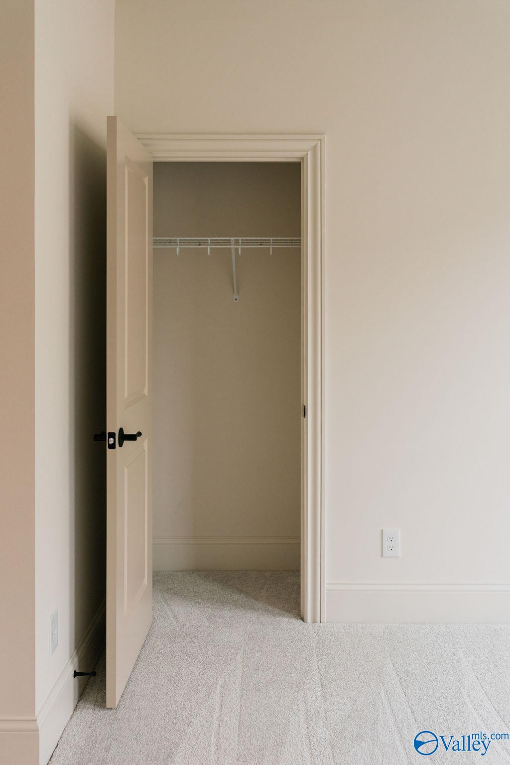 8 Lendon Park Drive SE