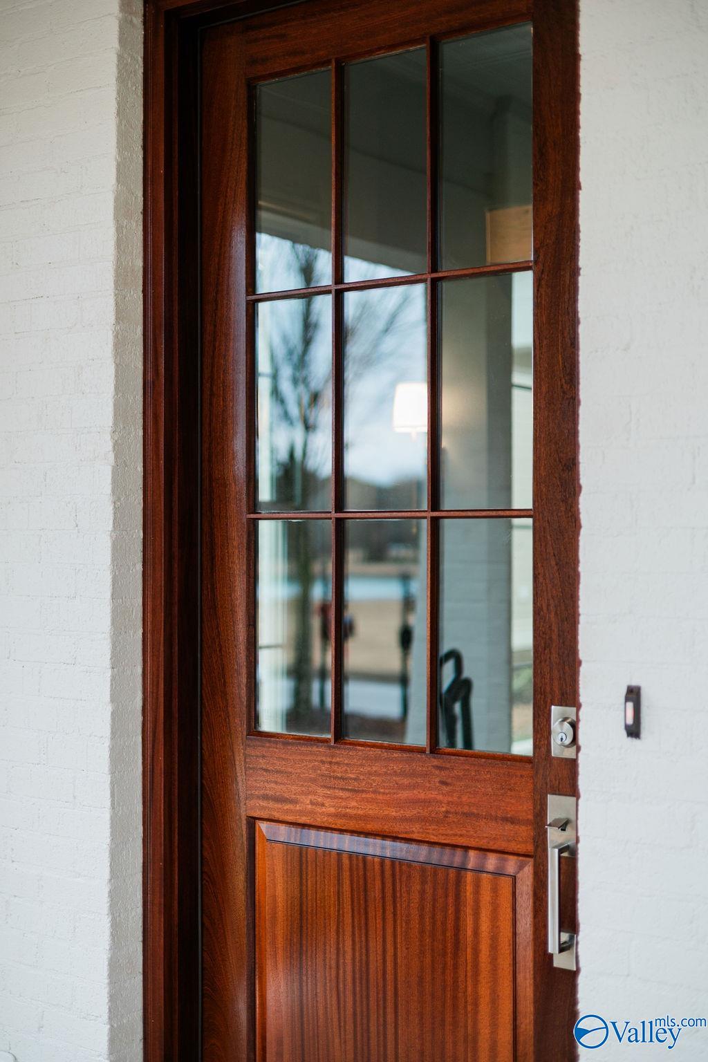 8 Lendon Park Drive SE