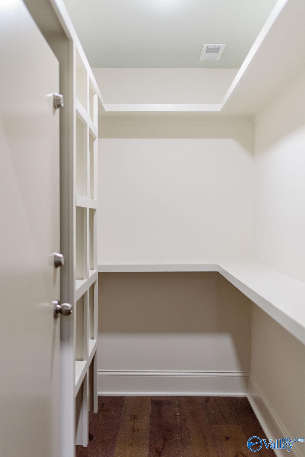 8 Lendon Park Drive SE