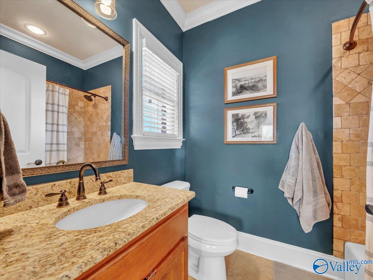 310 Cliftworth Place