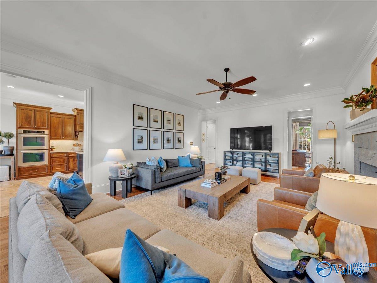 310 Cliftworth Place