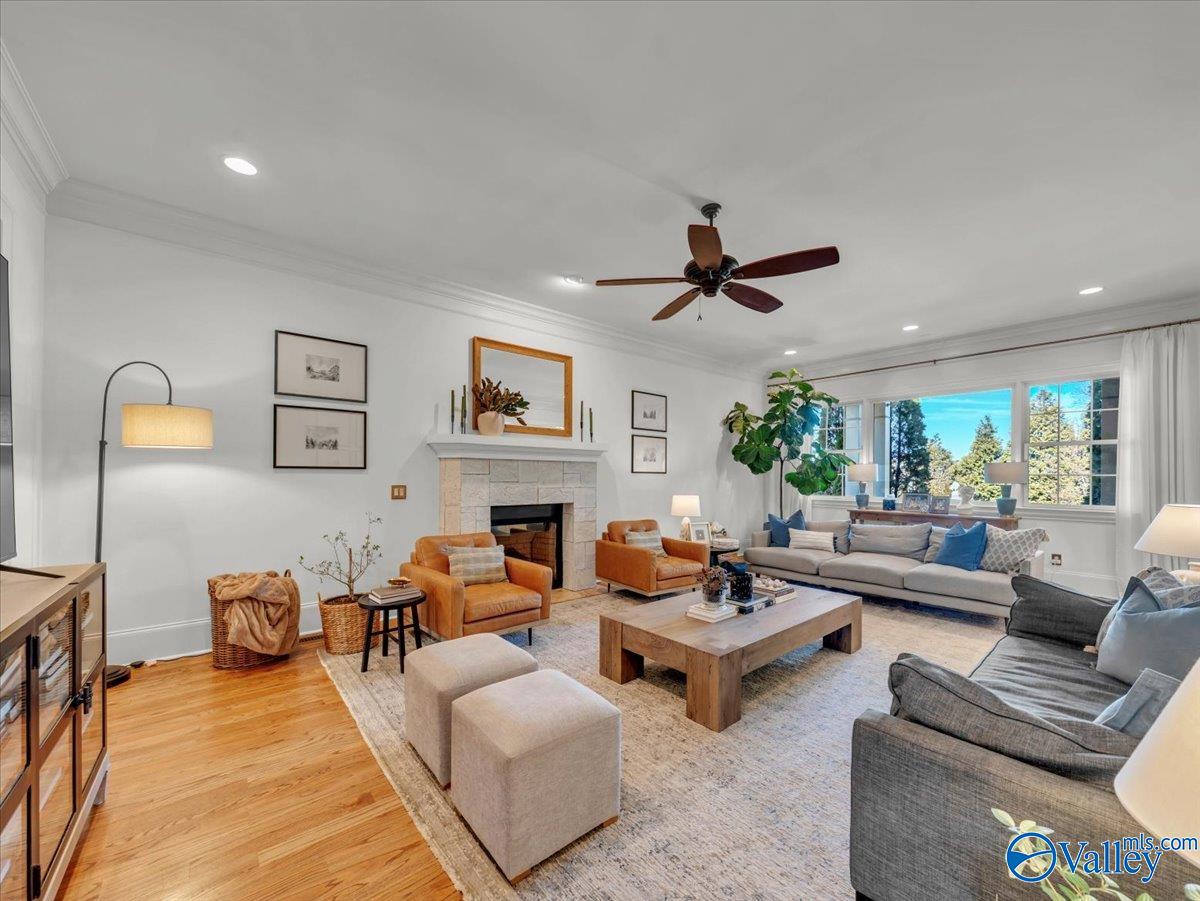 310 Cliftworth Place