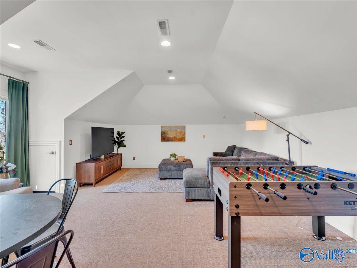 310 Cliftworth Place