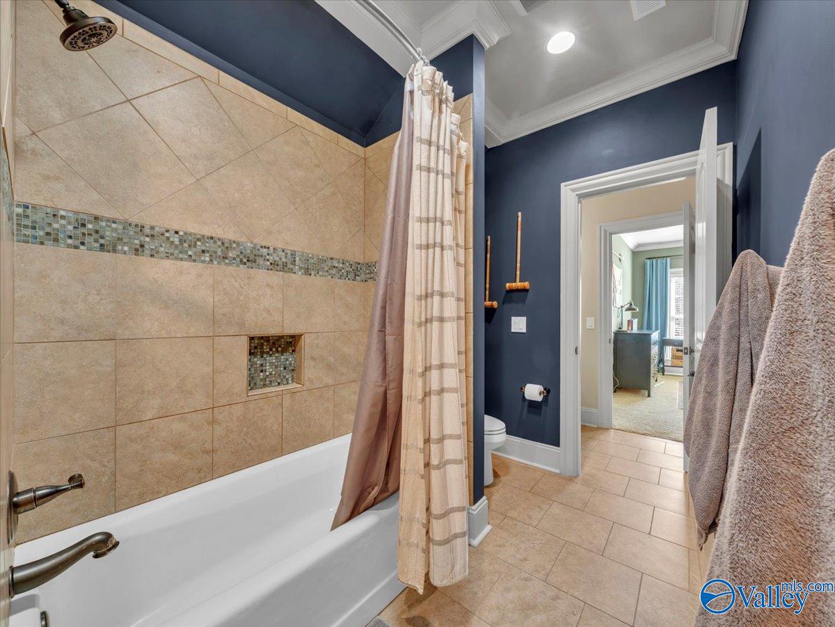 310 Cliftworth Place