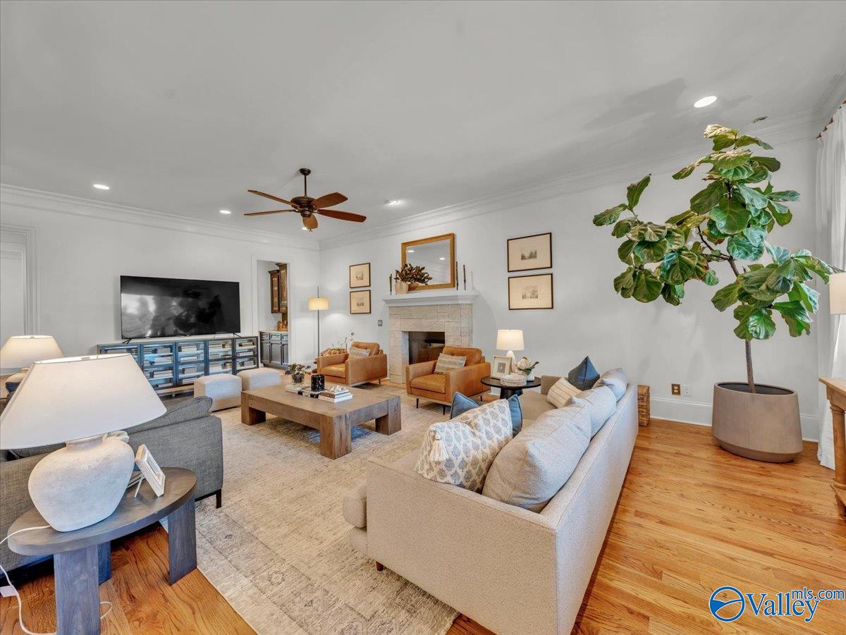 310 Cliftworth Place