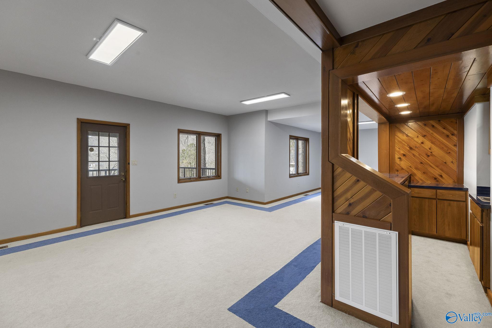 1510 Chandler Road SE