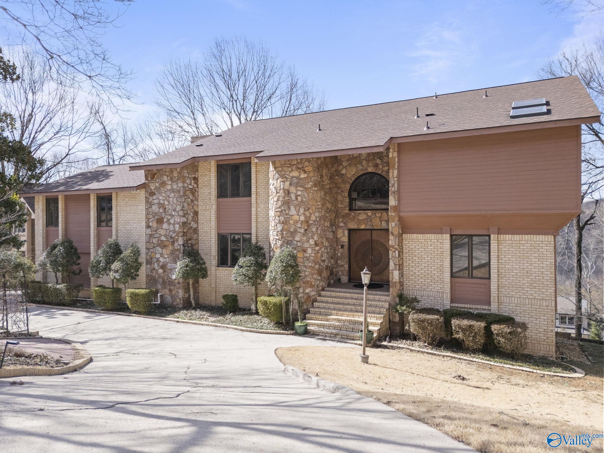 1510 Chandler Road SE