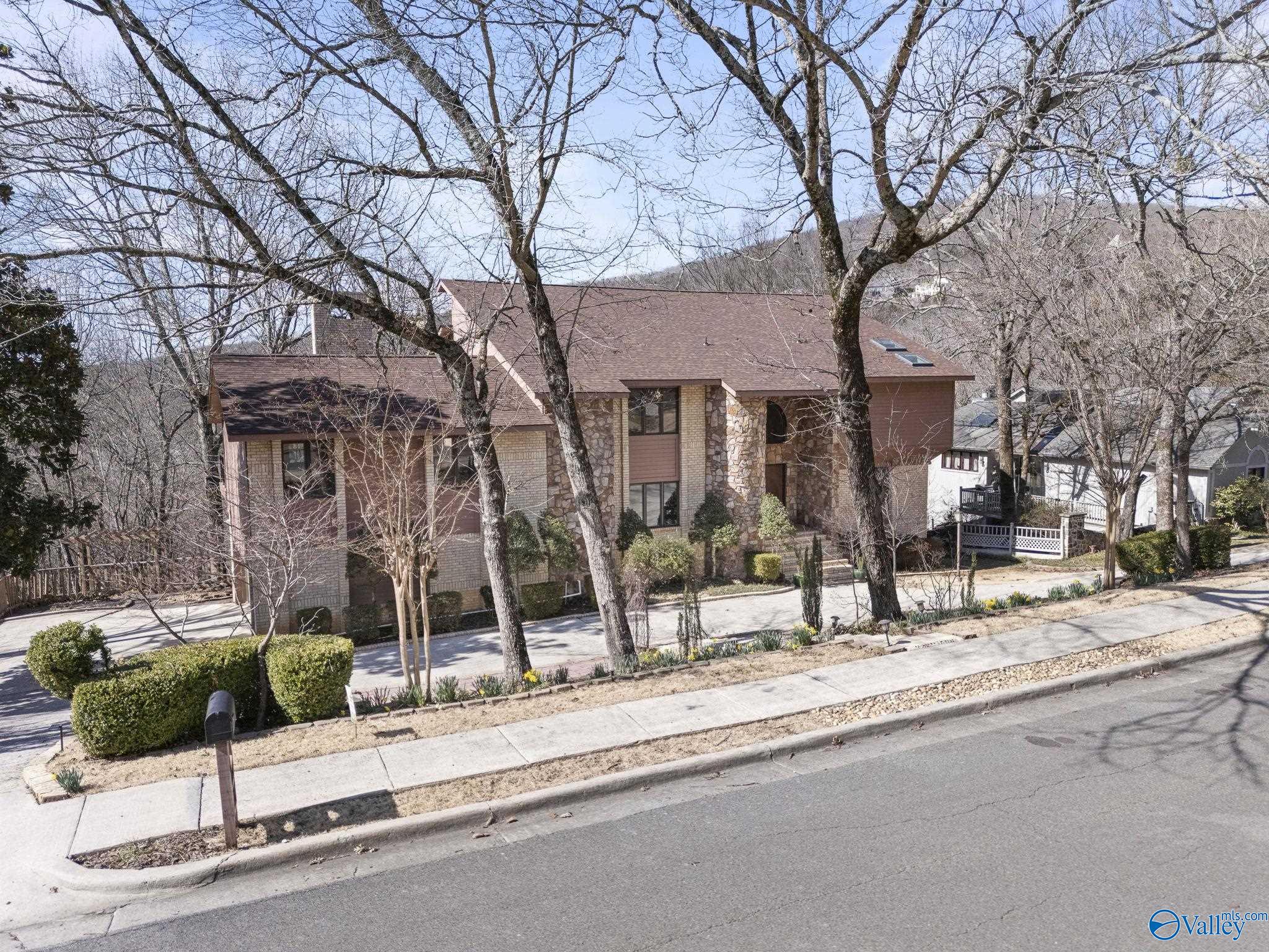 1510 Chandler Road SE