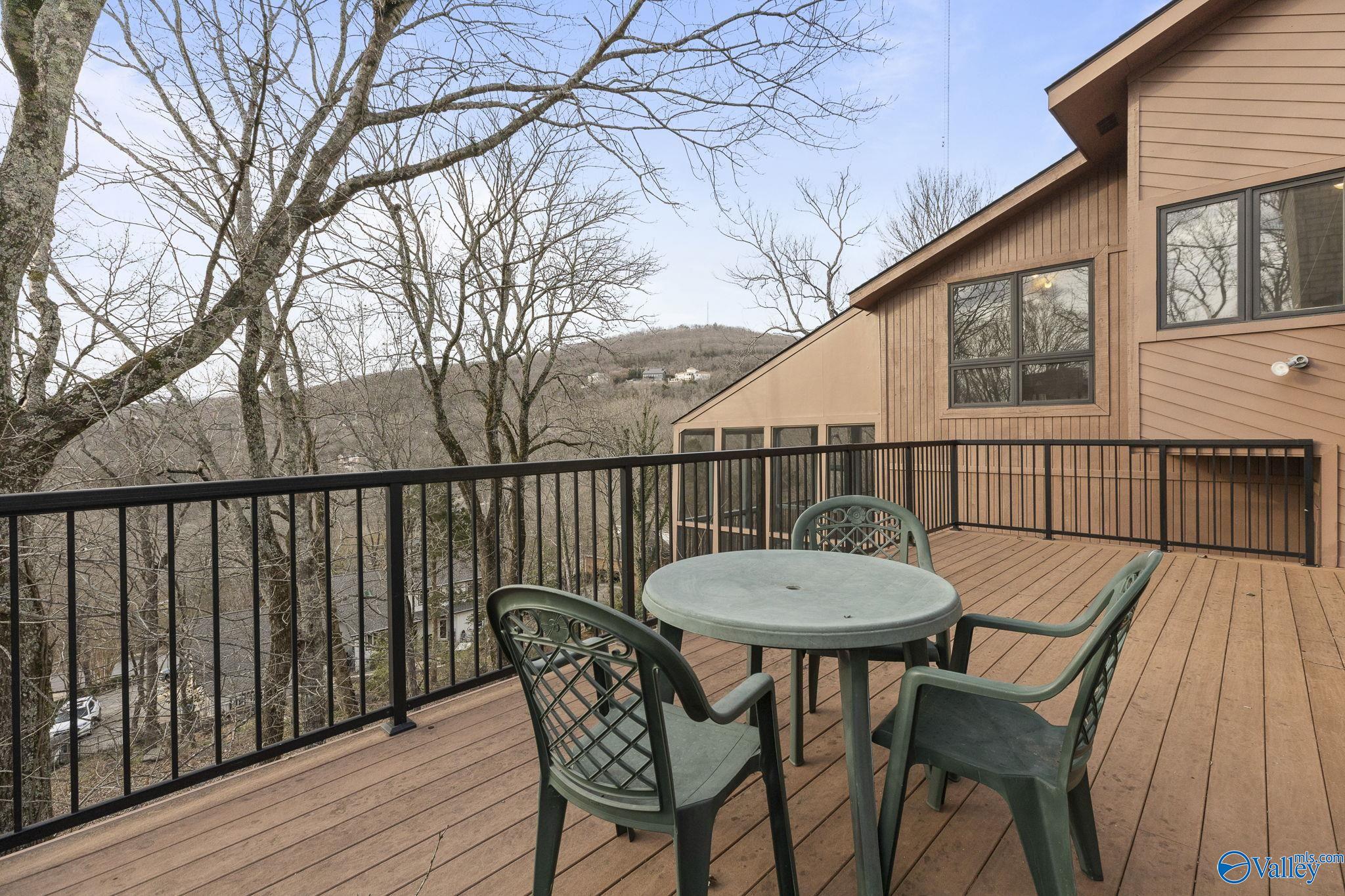 1510 Chandler Road SE