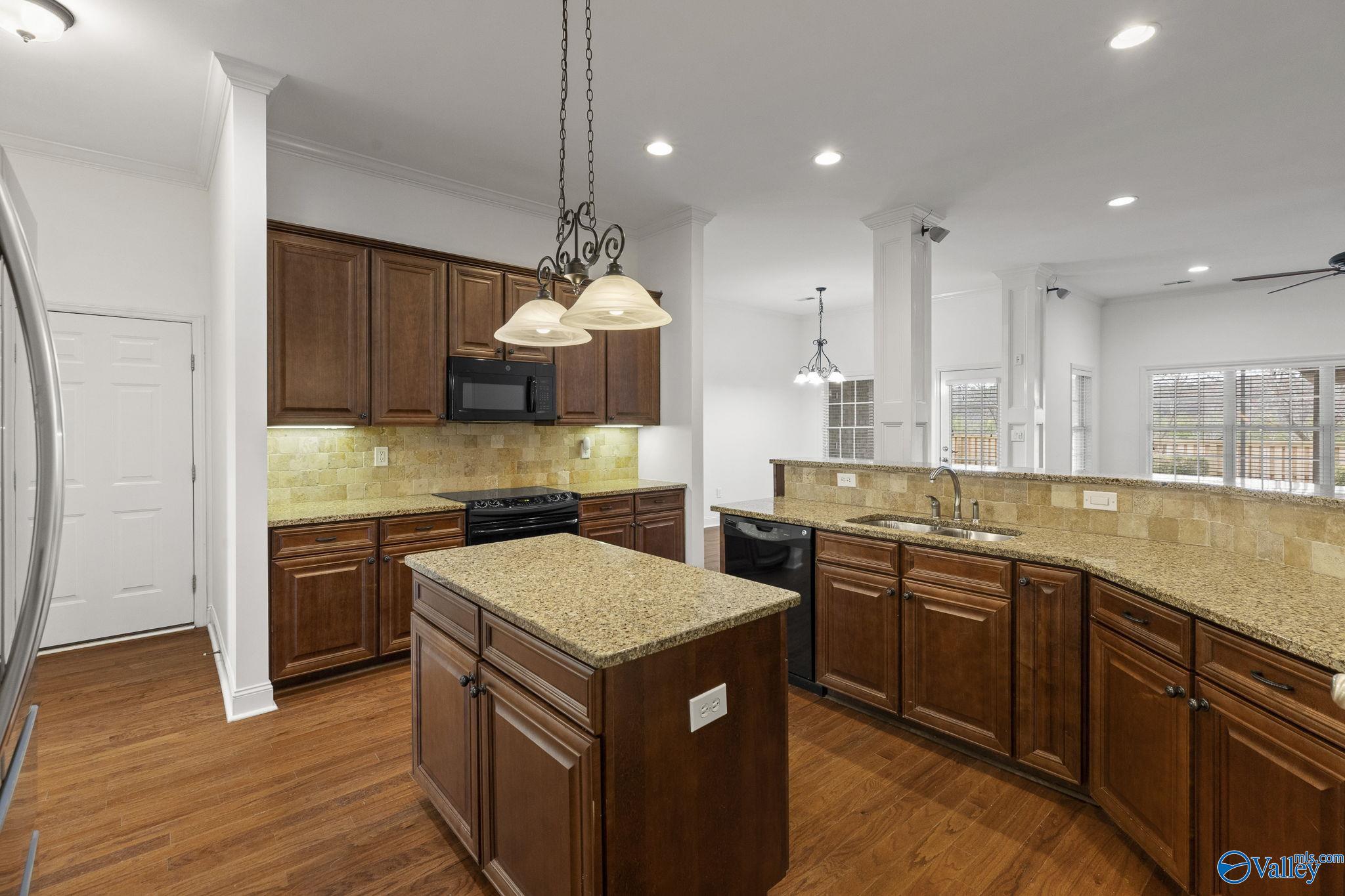 106 Autumn Cove Drive