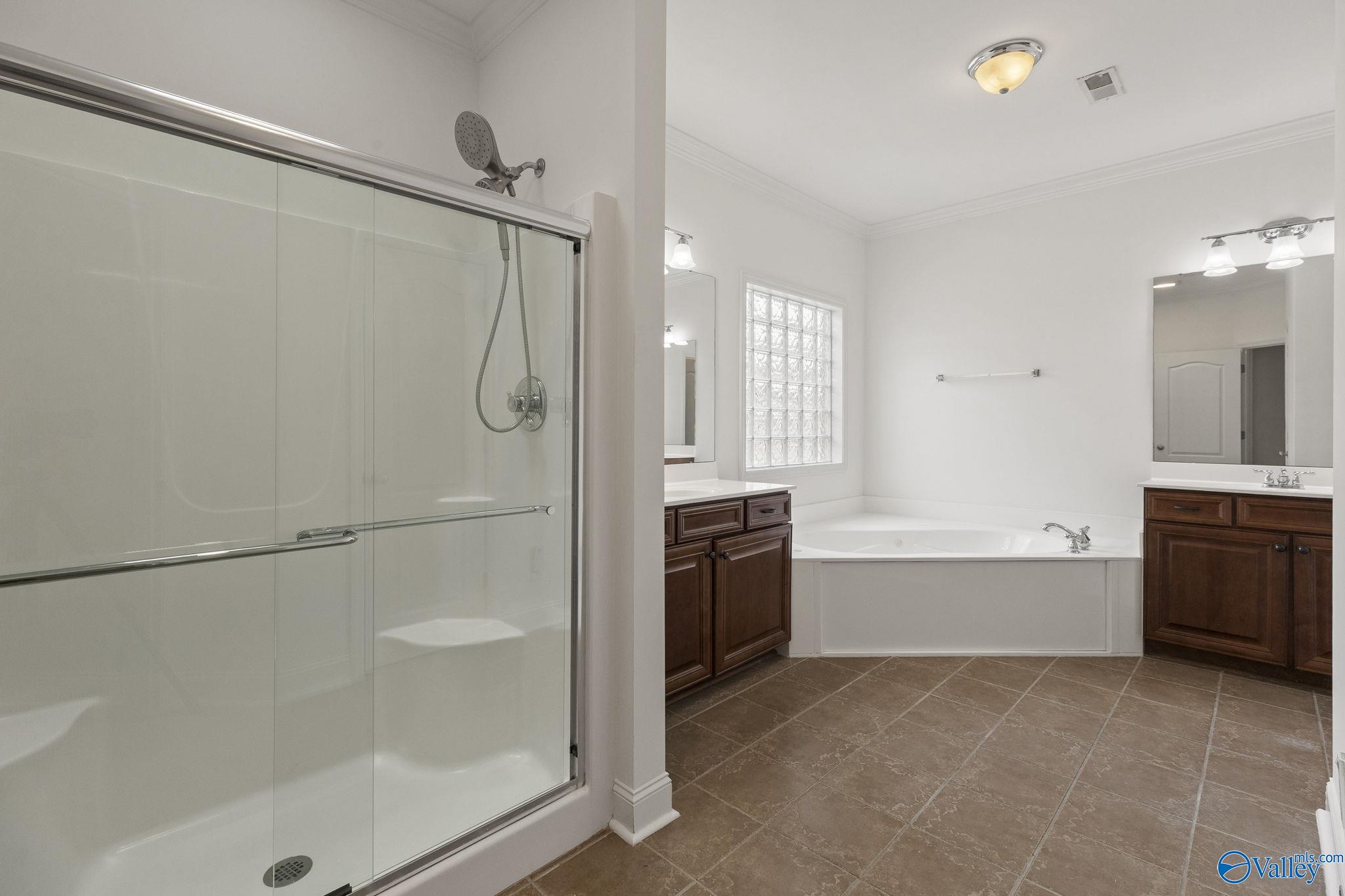 106 Autumn Cove Drive