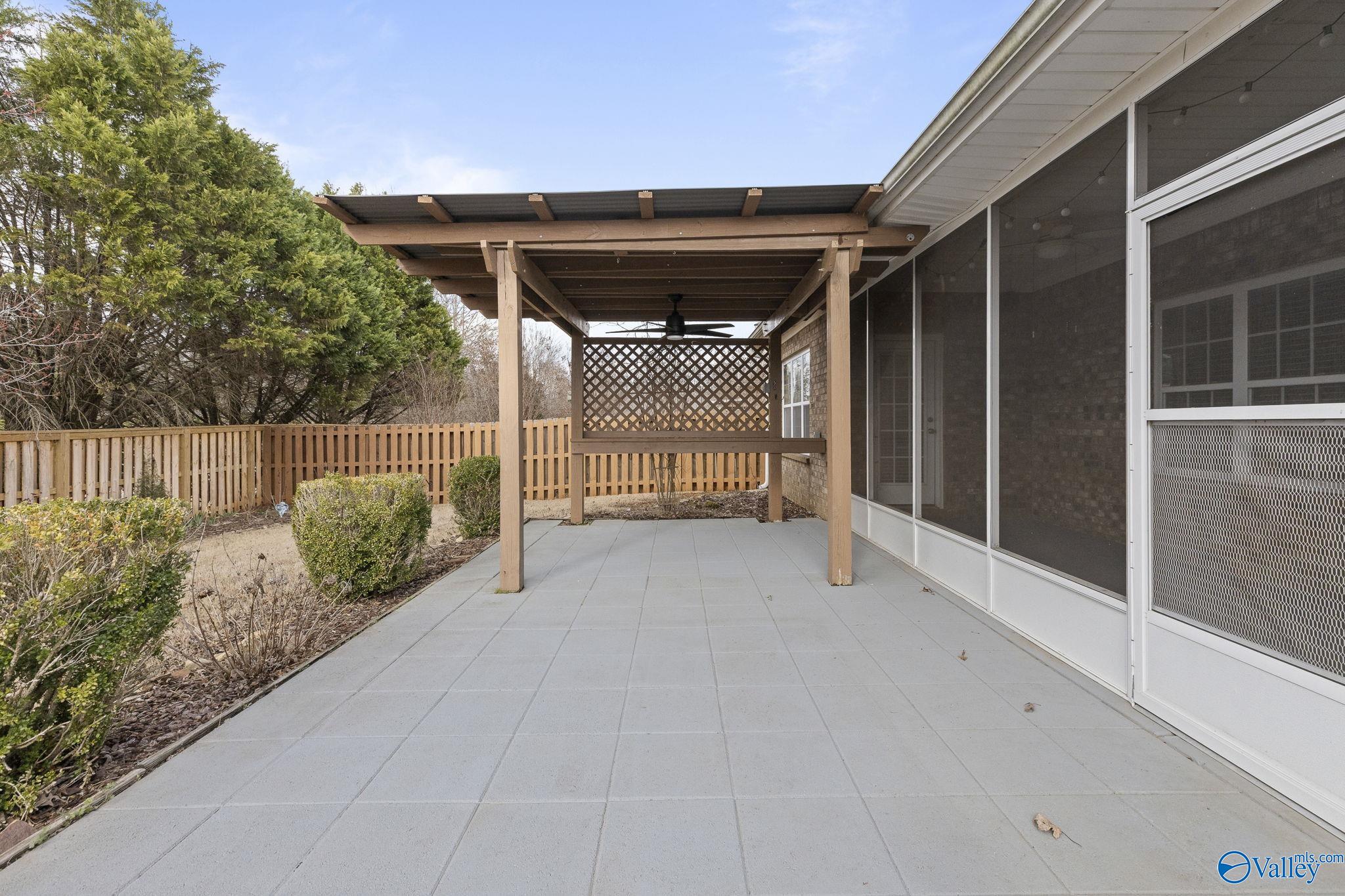 106 Autumn Cove Drive