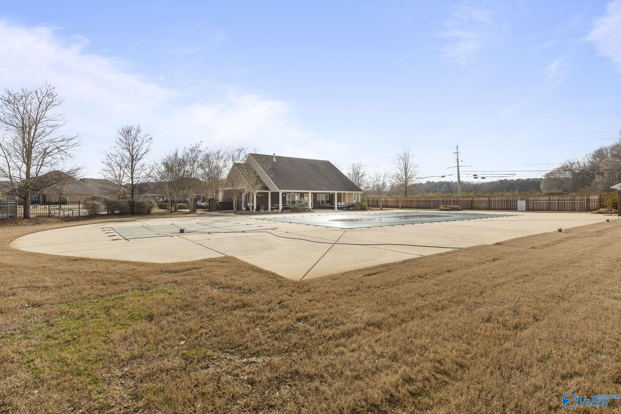 106 Autumn Cove Drive