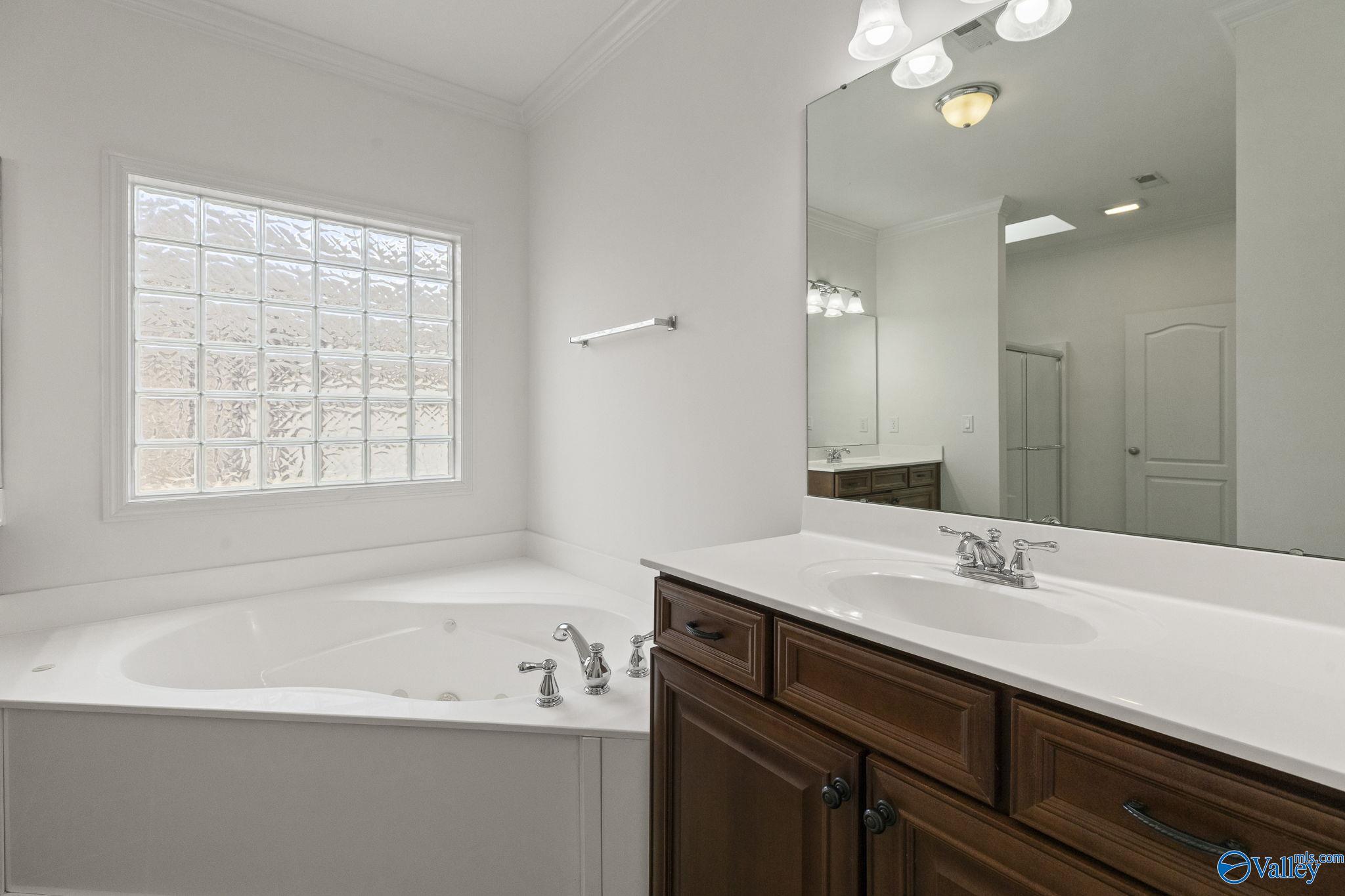 106 Autumn Cove Drive