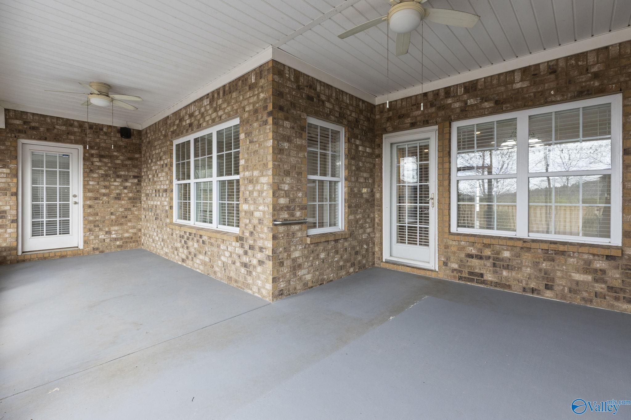 106 Autumn Cove Drive