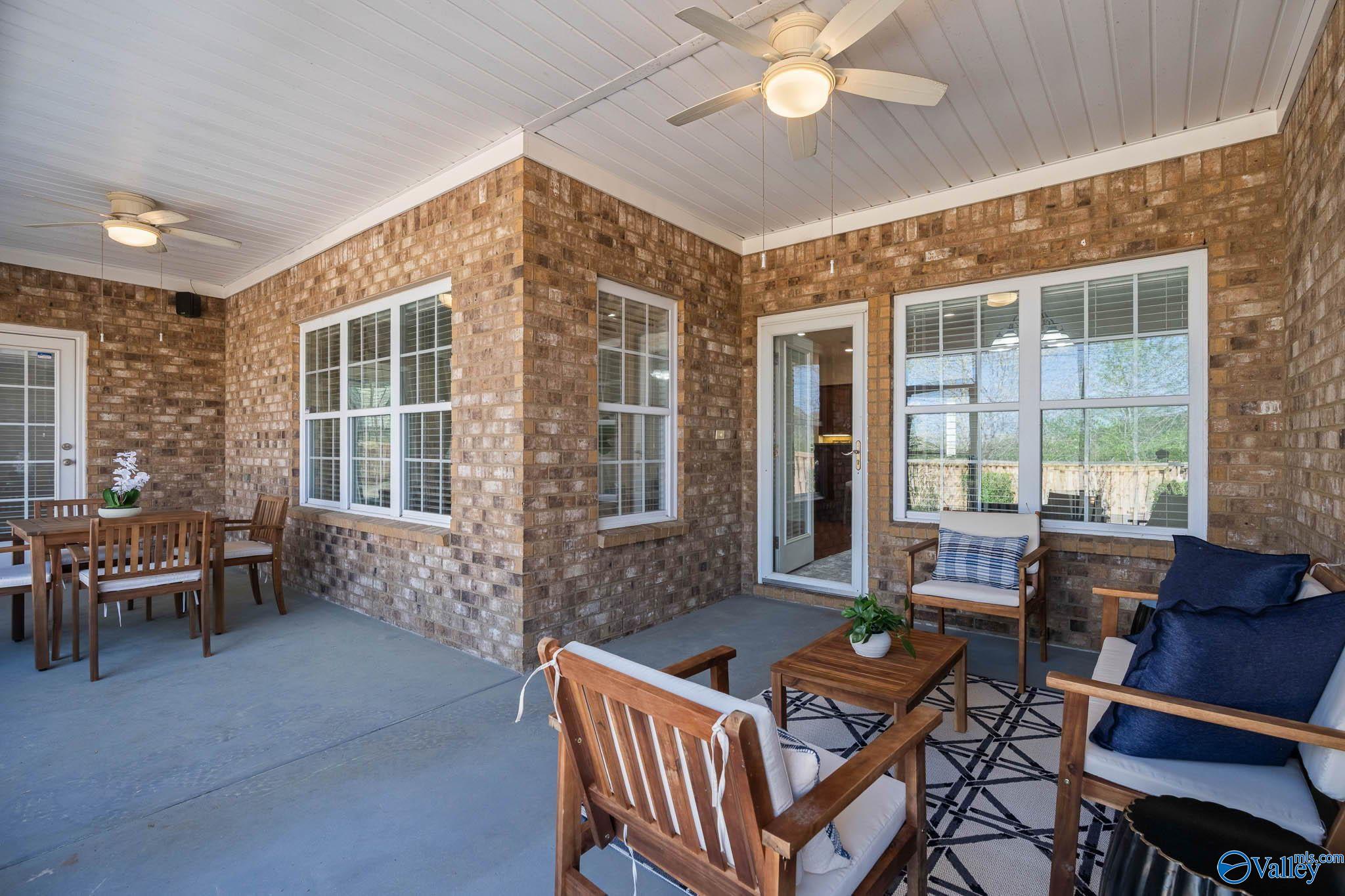 106 Autumn Cove Drive