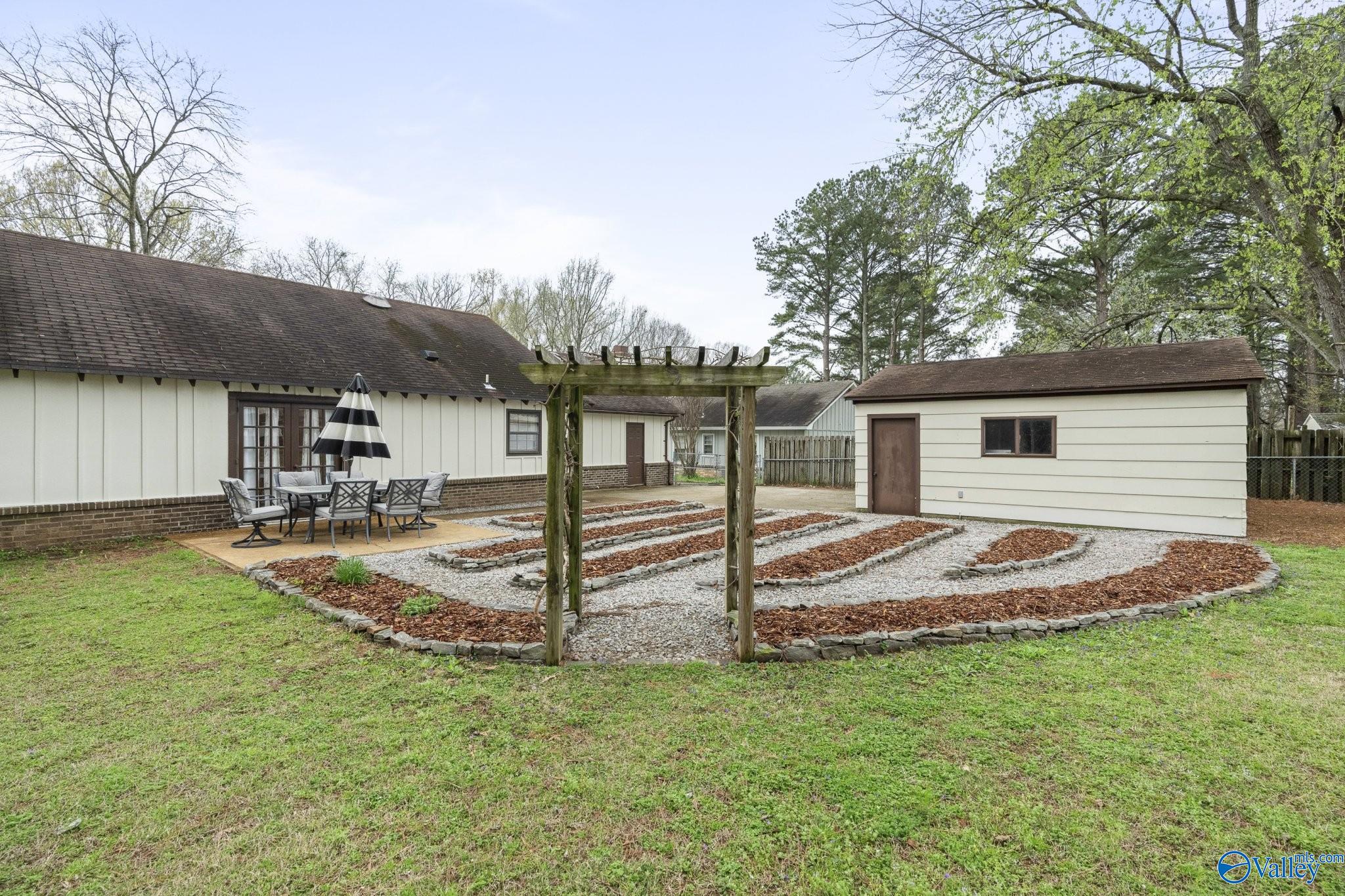 2517 Galahad Drive SE