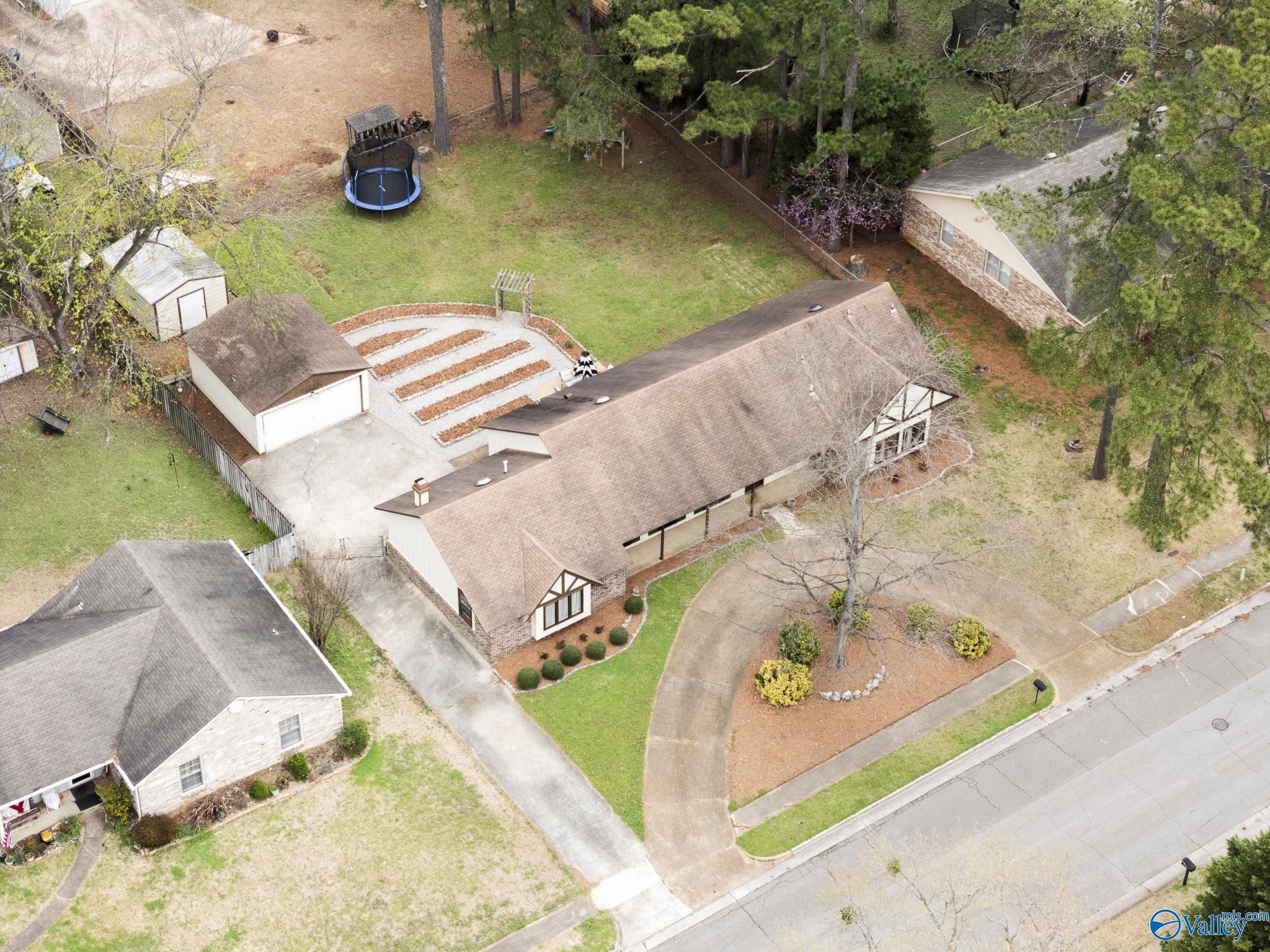 2517 Galahad Drive SE