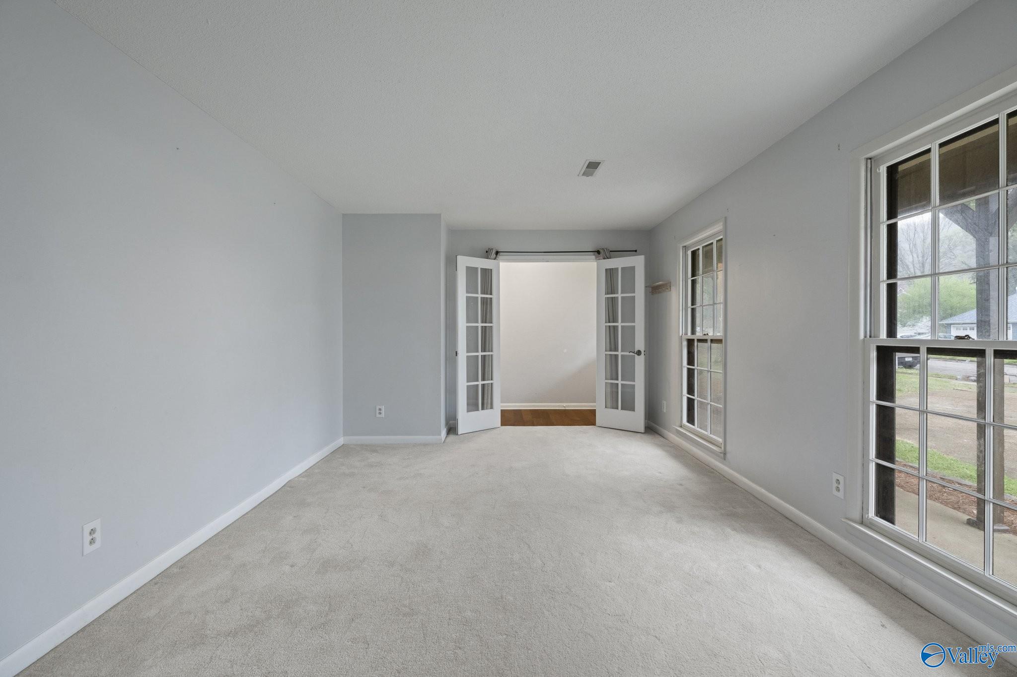 2517 Galahad Drive SE