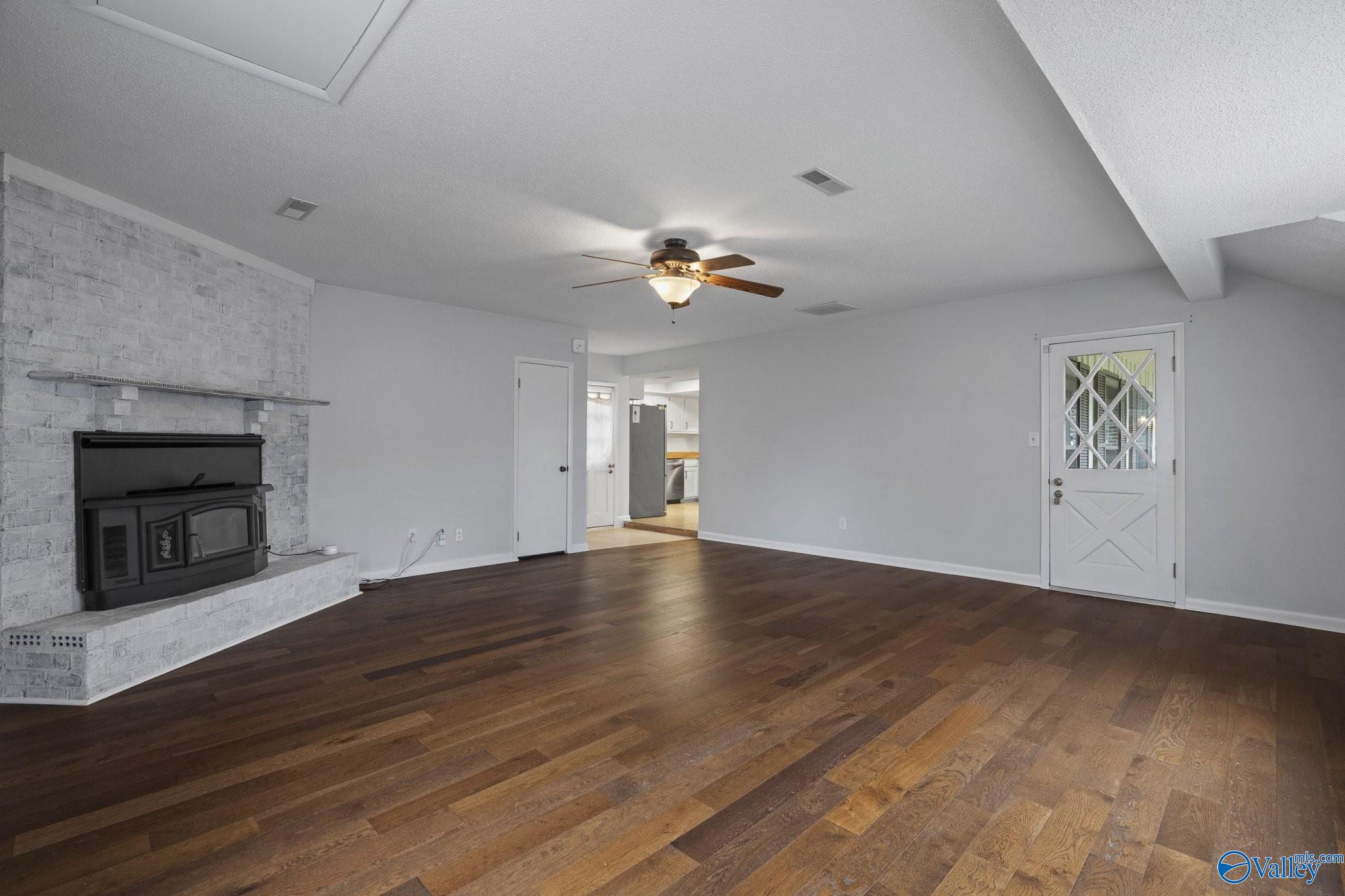 2517 Galahad Drive SE