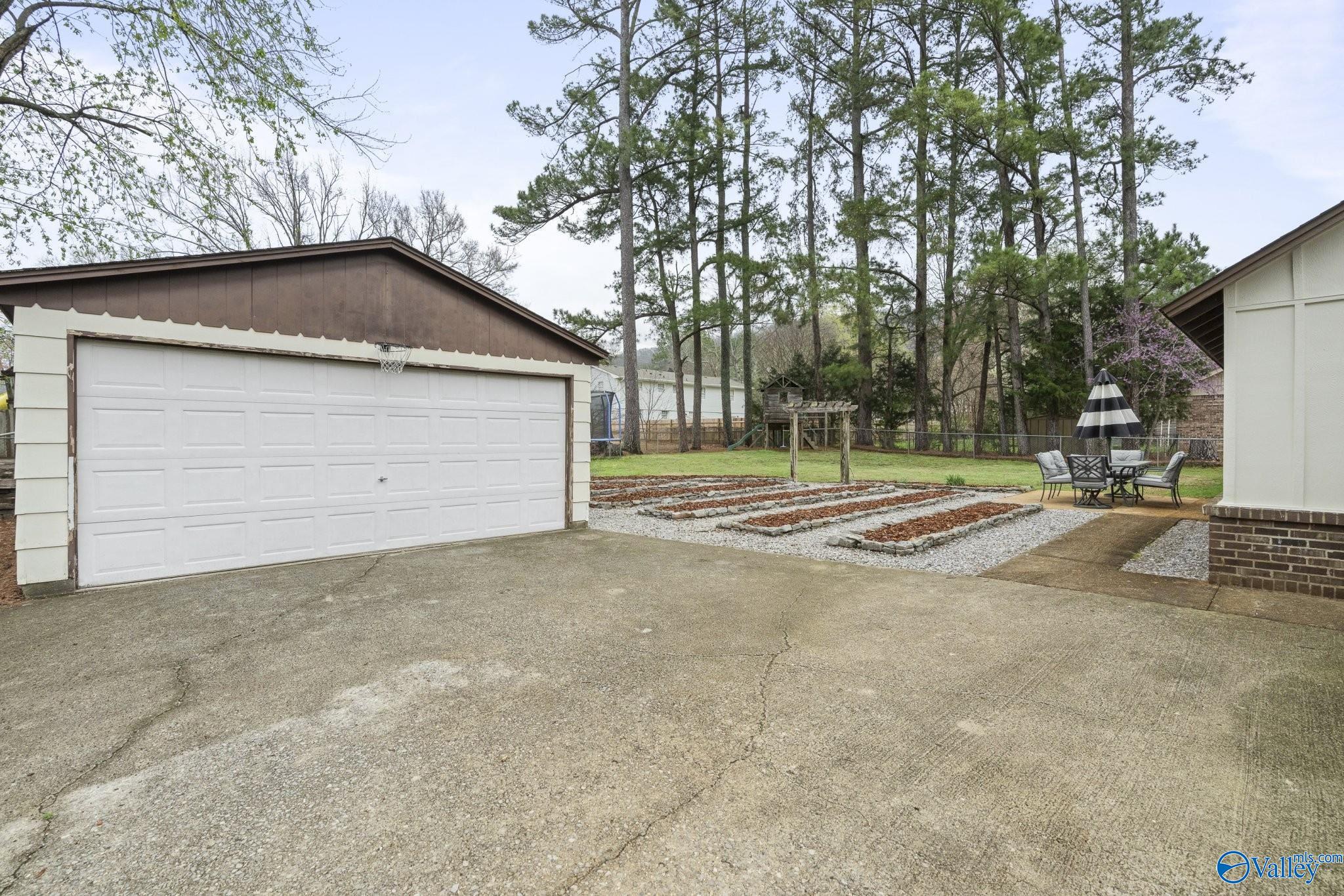 2517 Galahad Drive SE