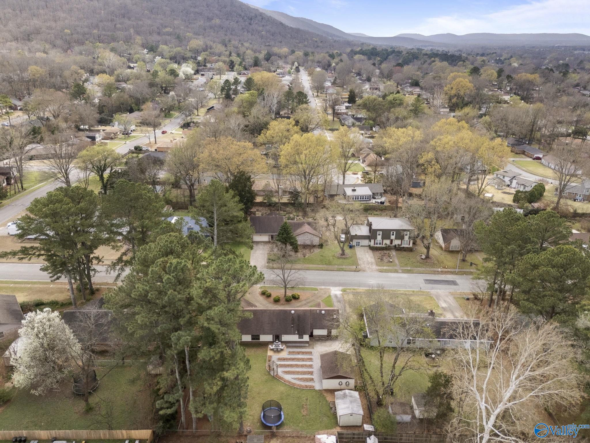 2517 Galahad Drive SE