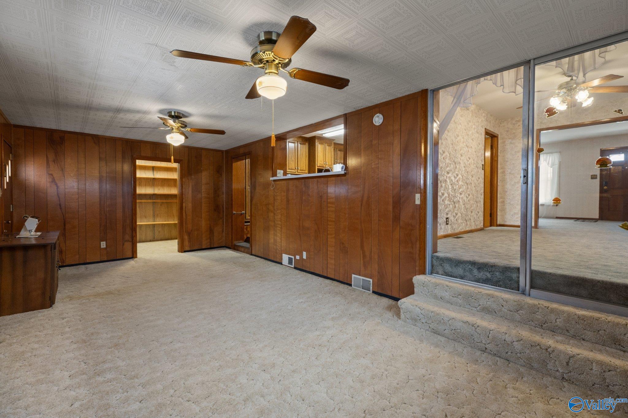 609 Vance Road SW