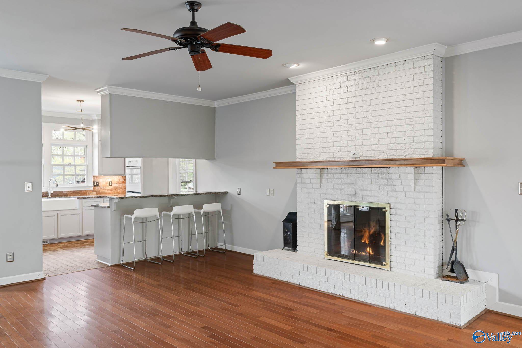 4820 Cove Creek Drive SE