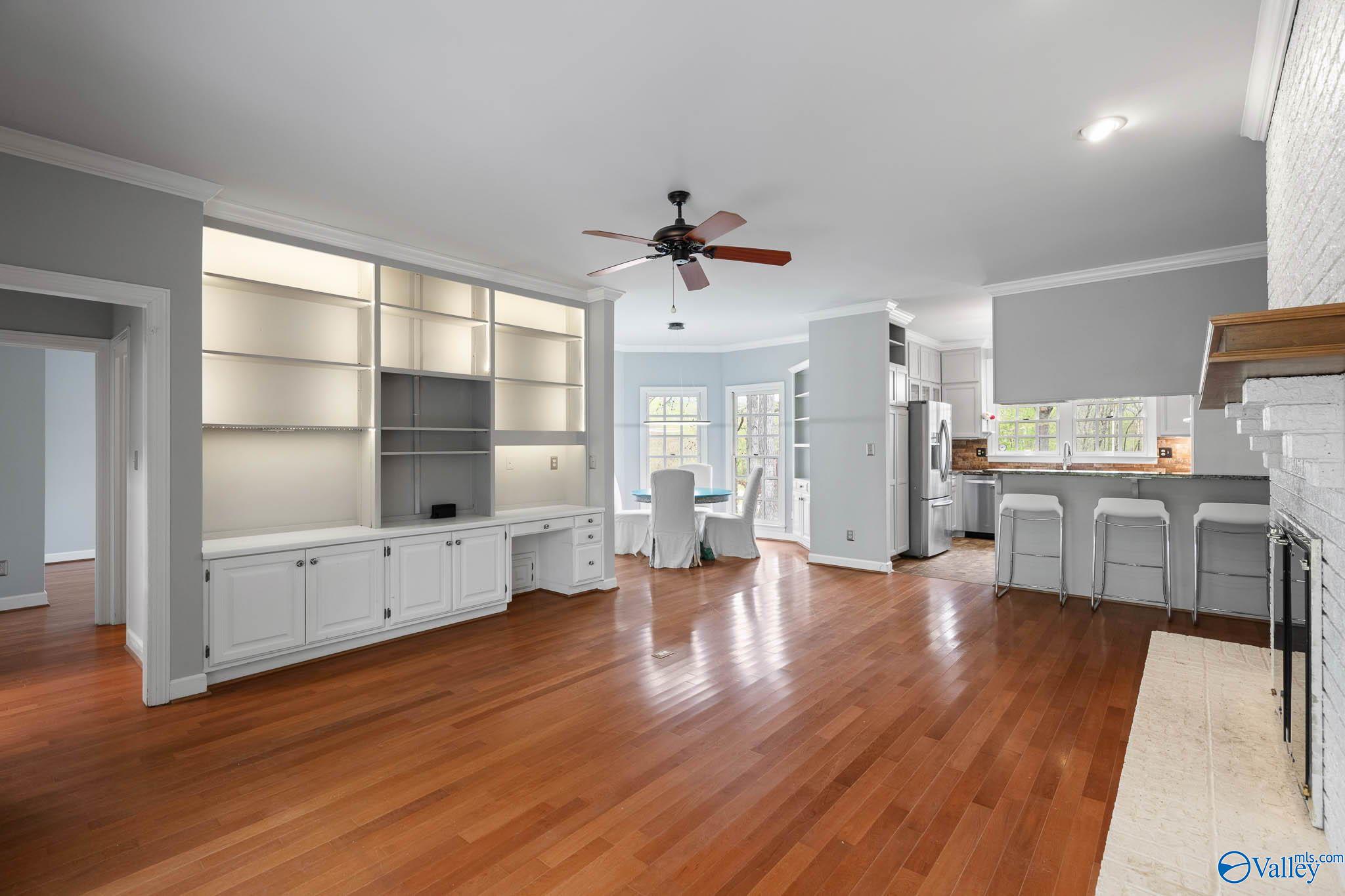 4820 Cove Creek Drive SE