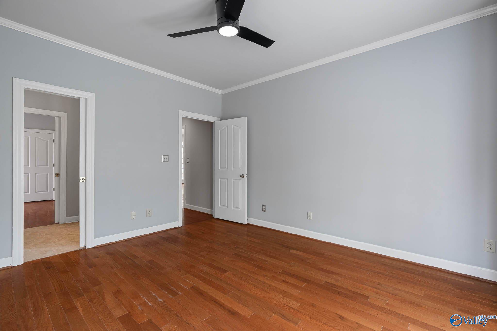 4820 Cove Creek Drive SE