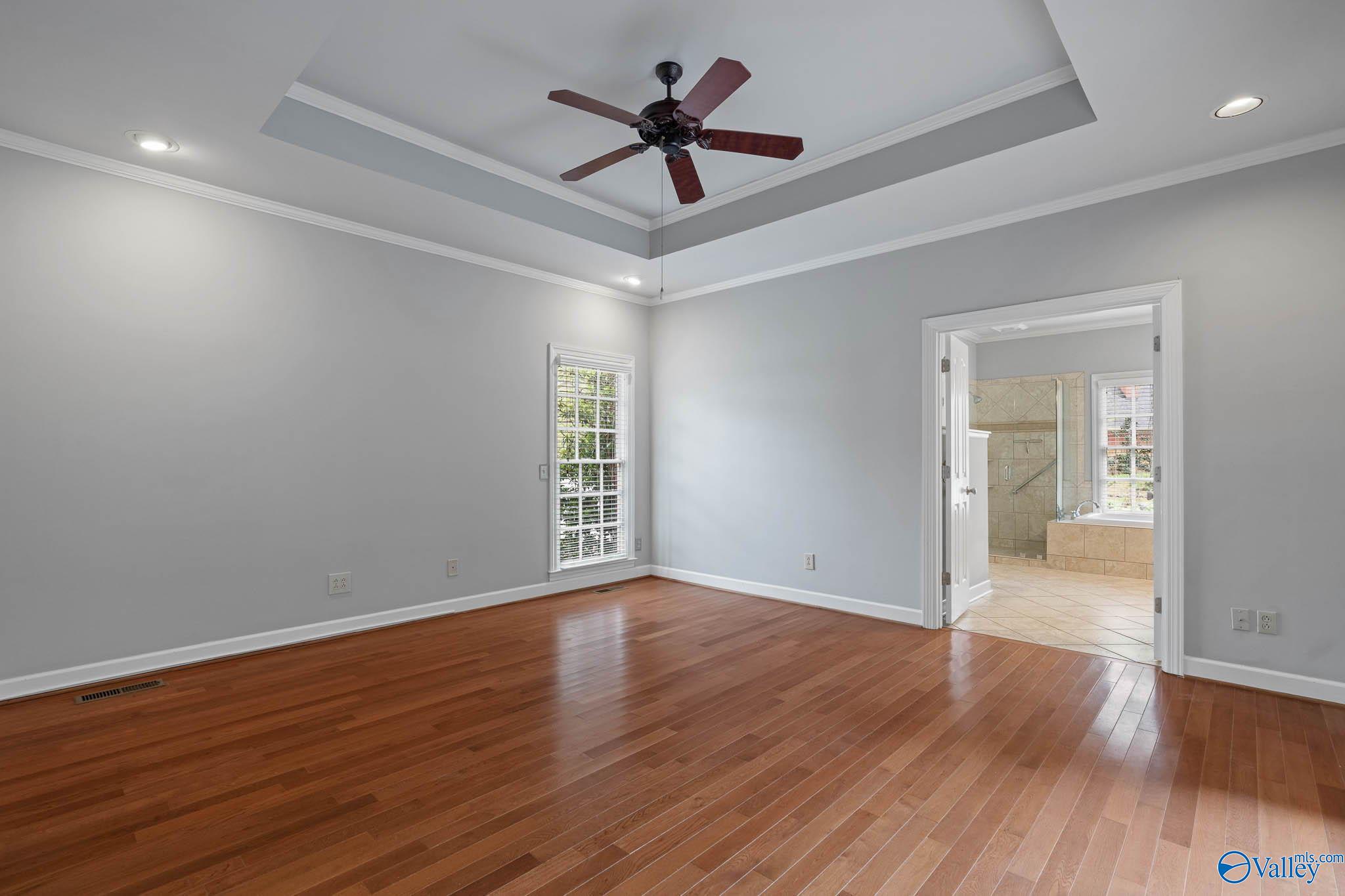 4820 Cove Creek Drive SE