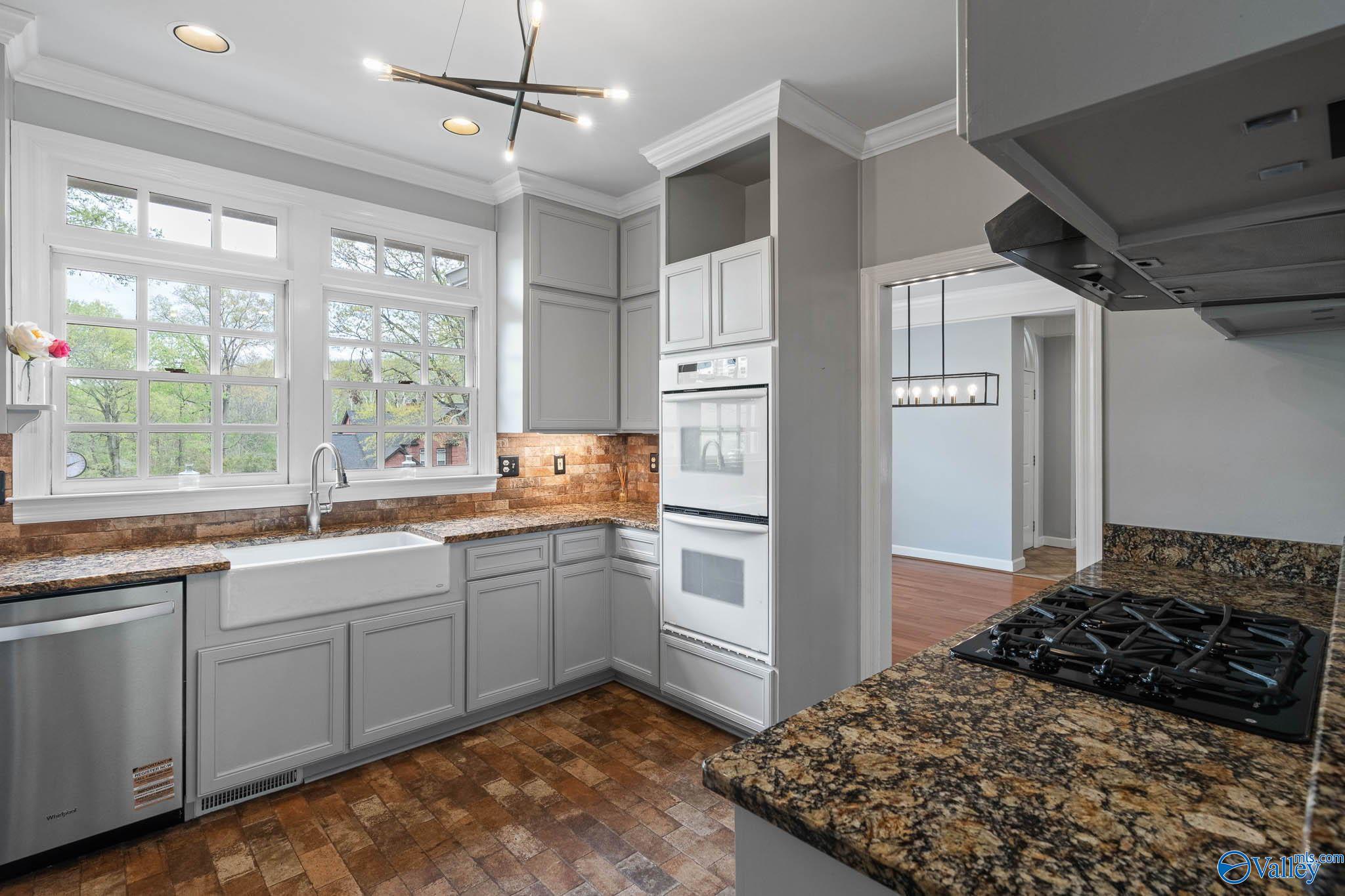 4820 Cove Creek Drive SE