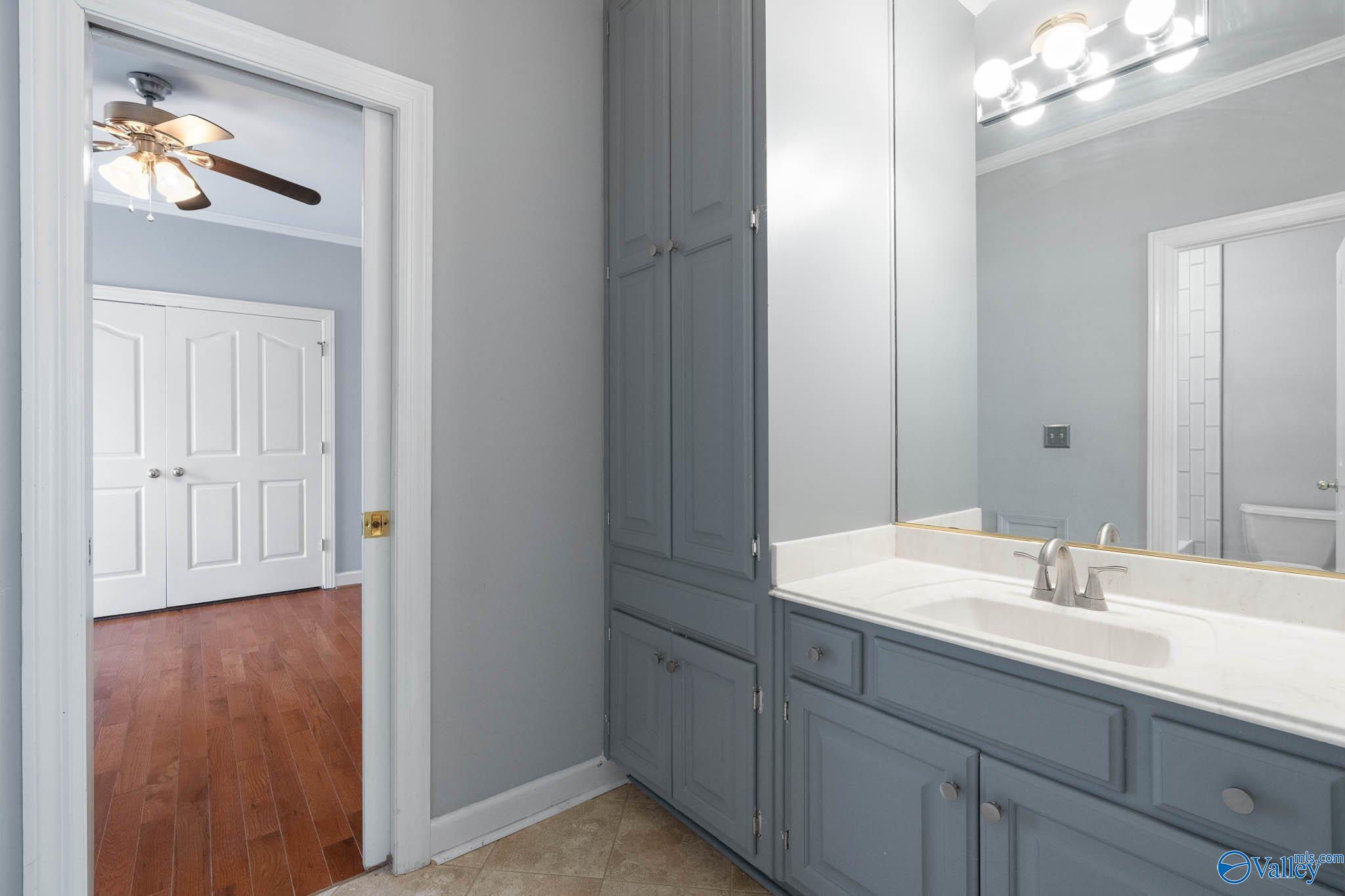 4820 Cove Creek Drive SE