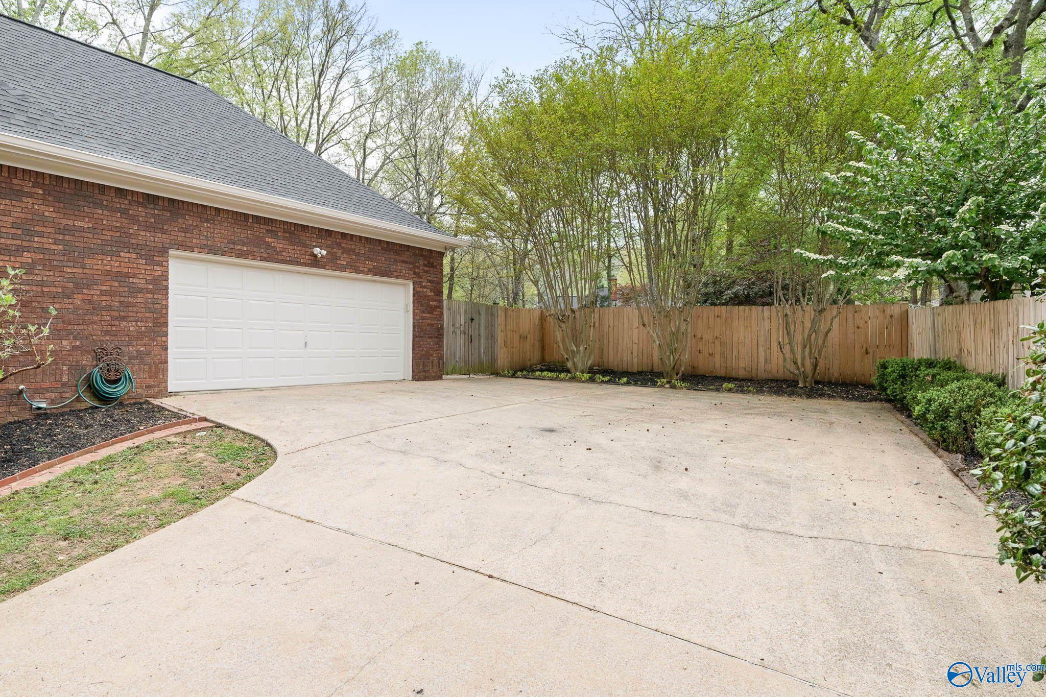 4820 Cove Creek Drive SE