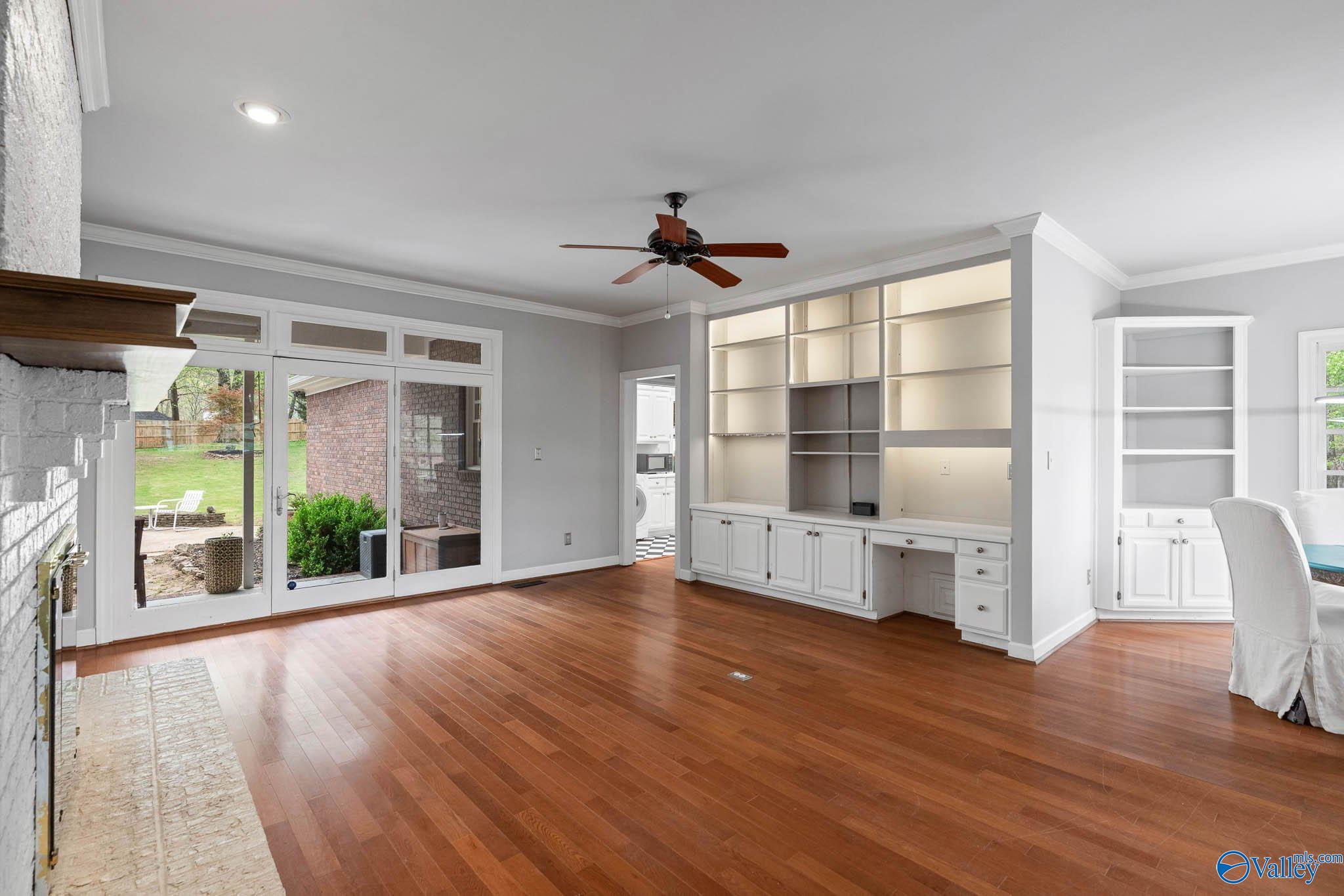 4820 Cove Creek Drive SE