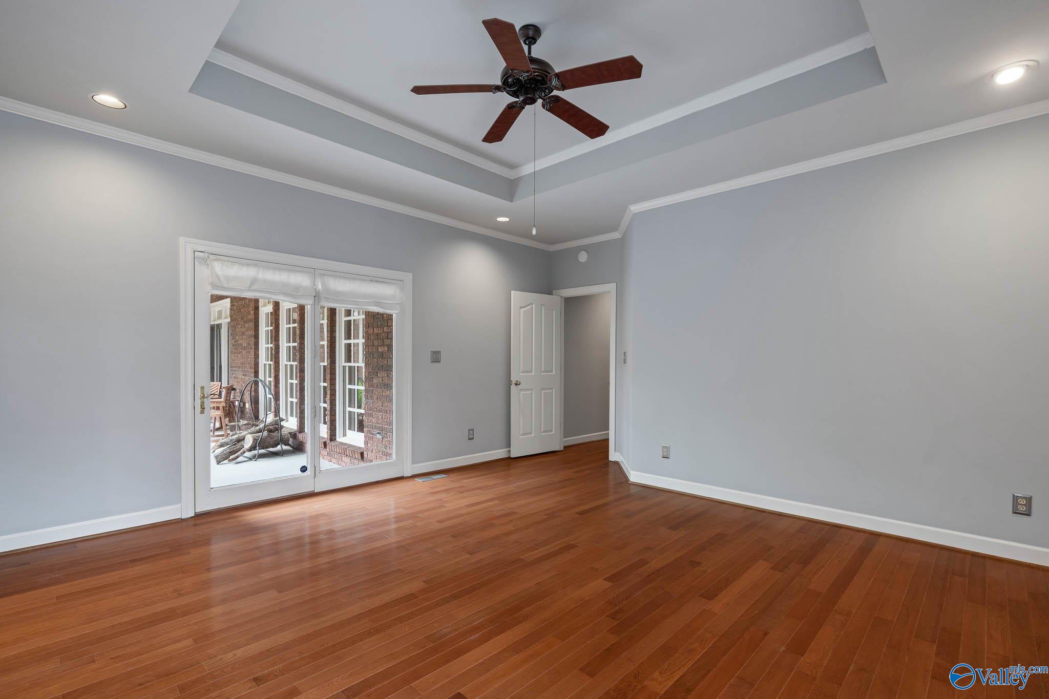 4820 Cove Creek Drive SE