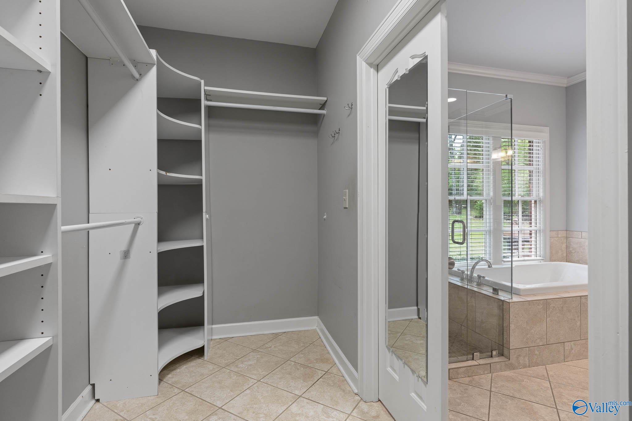 4820 Cove Creek Drive SE