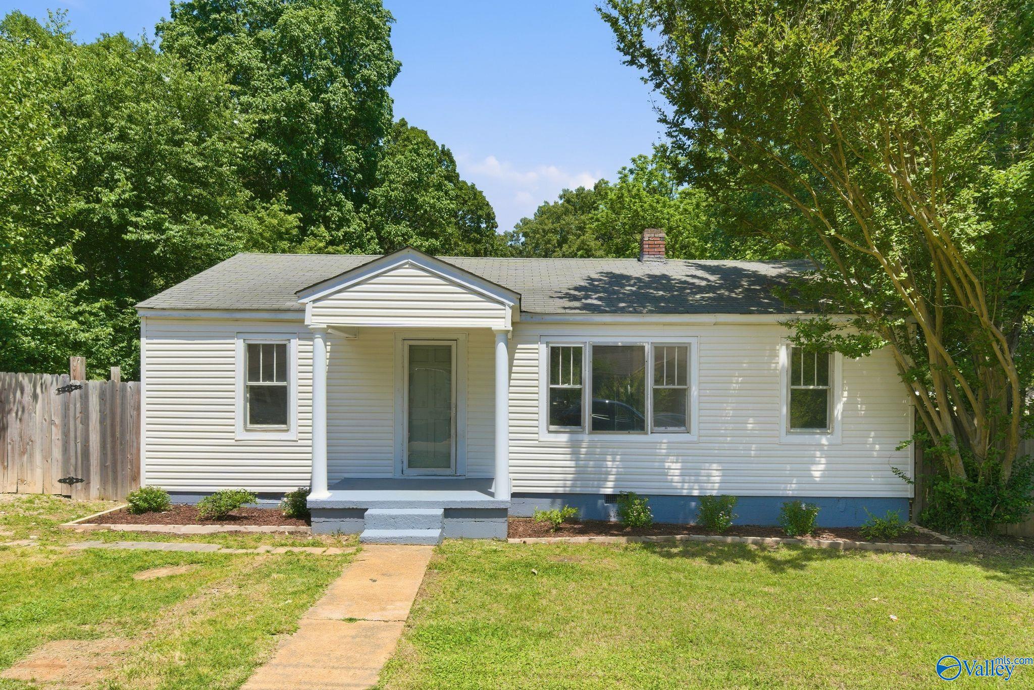 1206 Tower Street